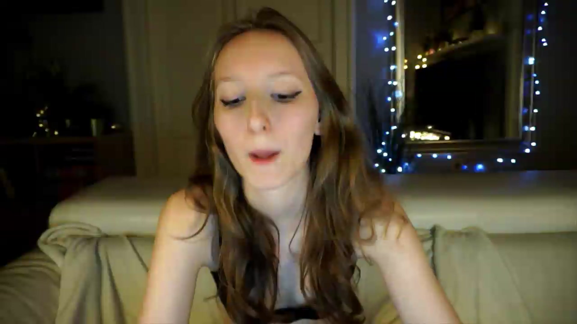 Gallery image thumbnail from Sw33t_g1rl's myfreecams stream on, 05/07/2026, 18:41 image 20 of 20