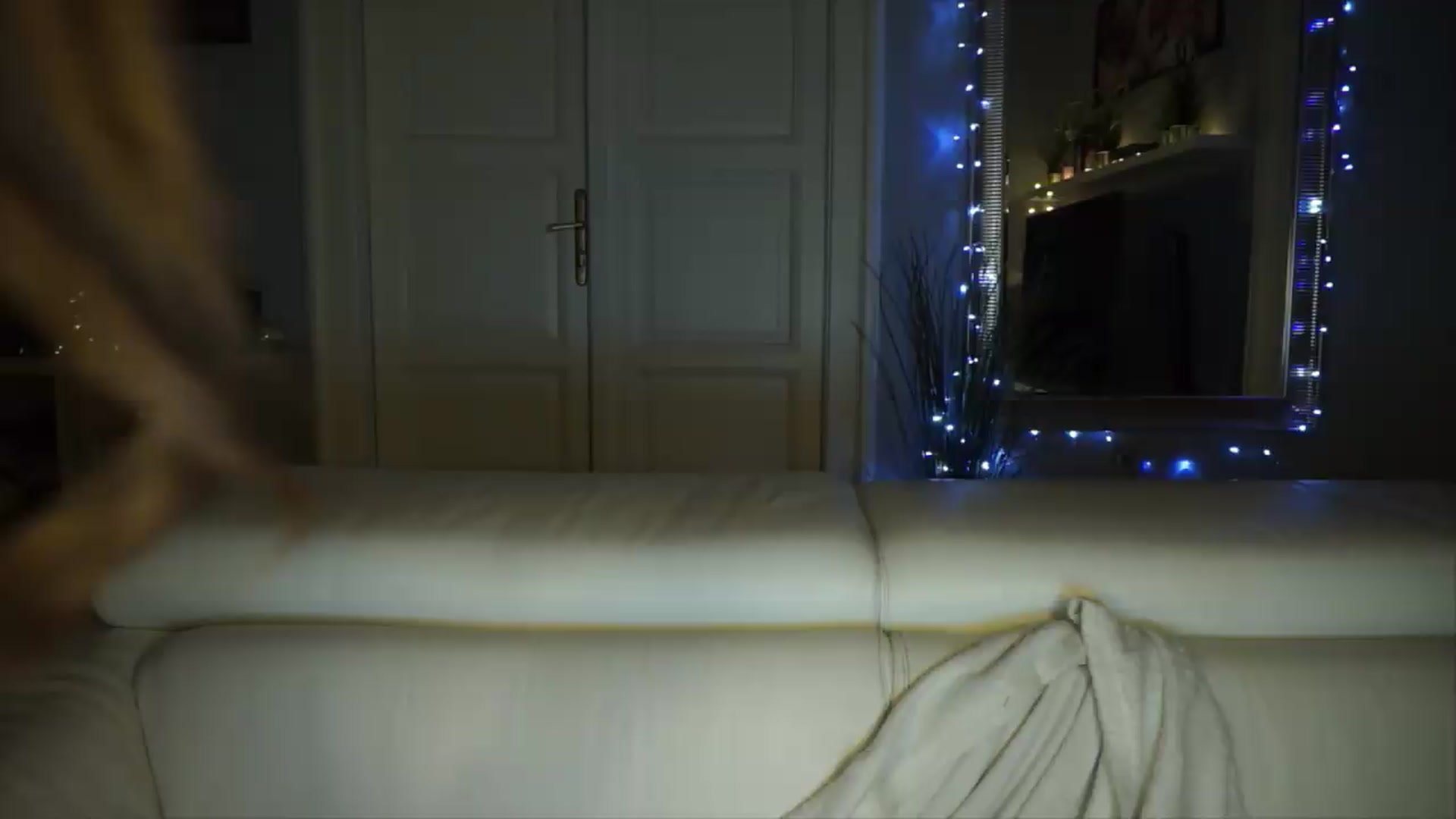 Gallery image thumbnail from Sw33t_g1rl's myfreecams stream on, 05/11/2026, 19:32 image 17 of 20