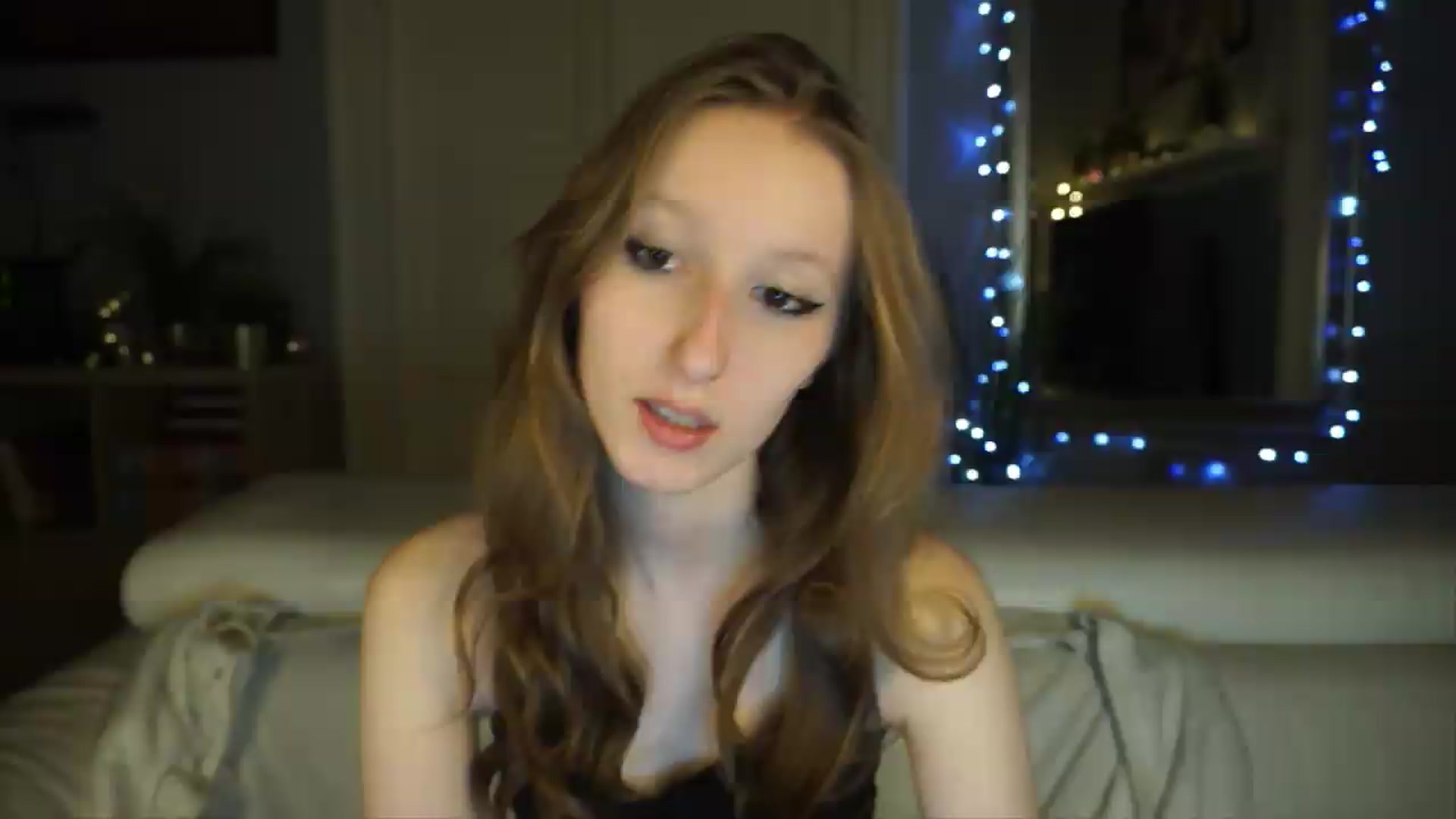 Gallery image thumbnail from Sw33t_g1rl's myfreecams stream on, 05/12/2026, 17:43 image 1 of 20