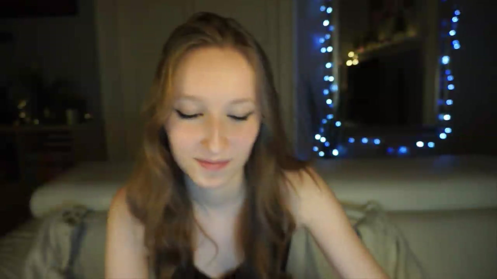 Gallery image thumbnail from Sw33t_g1rl's myfreecams stream on, 05/12/2026, 19:10 image 12 of 20