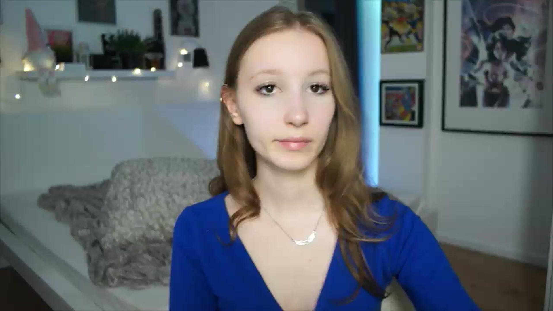 Gallery image thumbnail from Sw33t_g1rl's myfreecams stream on, 06/11/2026, 23:23 image 16 of 20