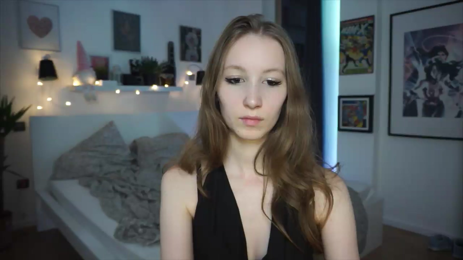 Gallery image thumbnail from Sw33t_g1rl's myfreecams stream on, 06/12/2026, 21:13 image 20 of 20