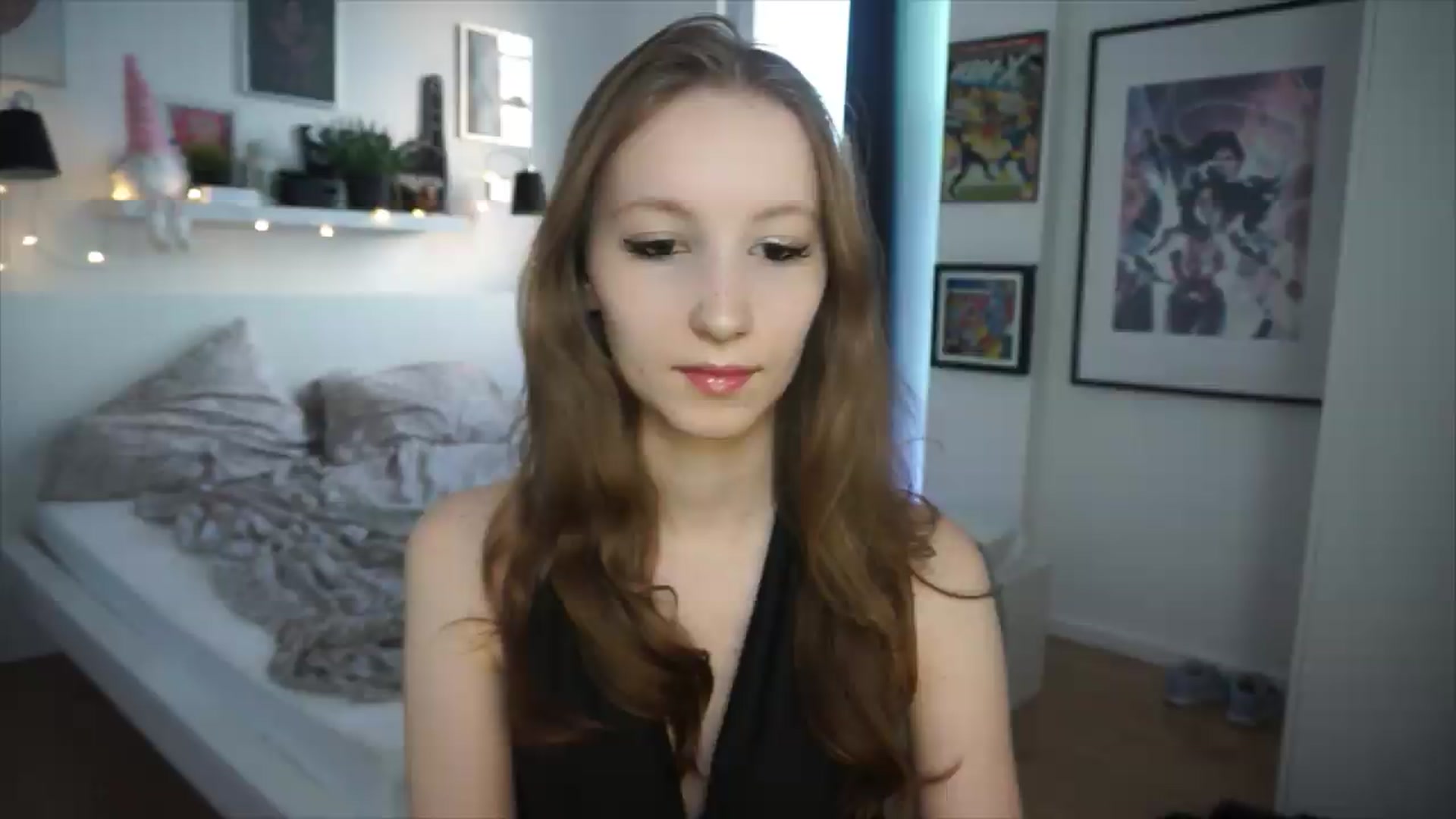 Gallery image thumbnail from Sw33t_g1rl's myfreecams stream on, 06/12/2026, 21:13 image 1 of 20