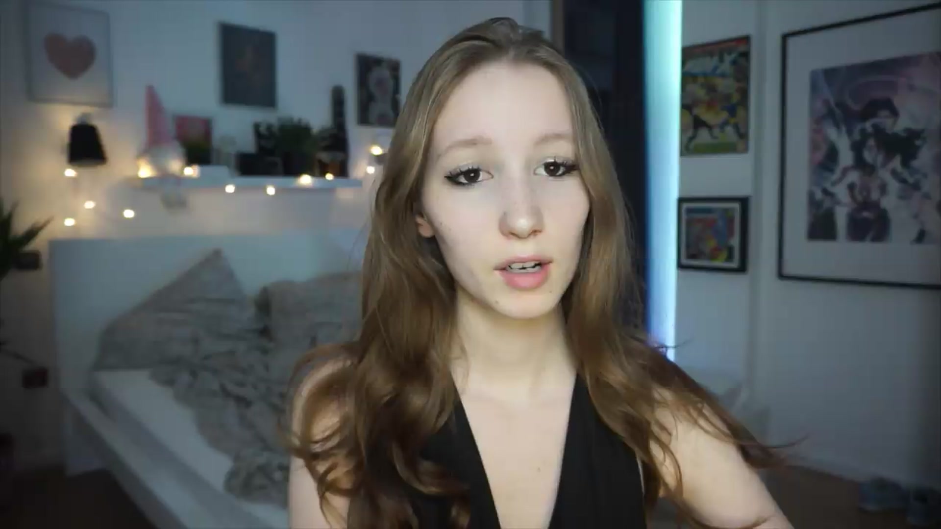 Gallery image thumbnail from Sw33t_g1rl's myfreecams stream on, 06/12/2026, 21:13 image 15 of 20