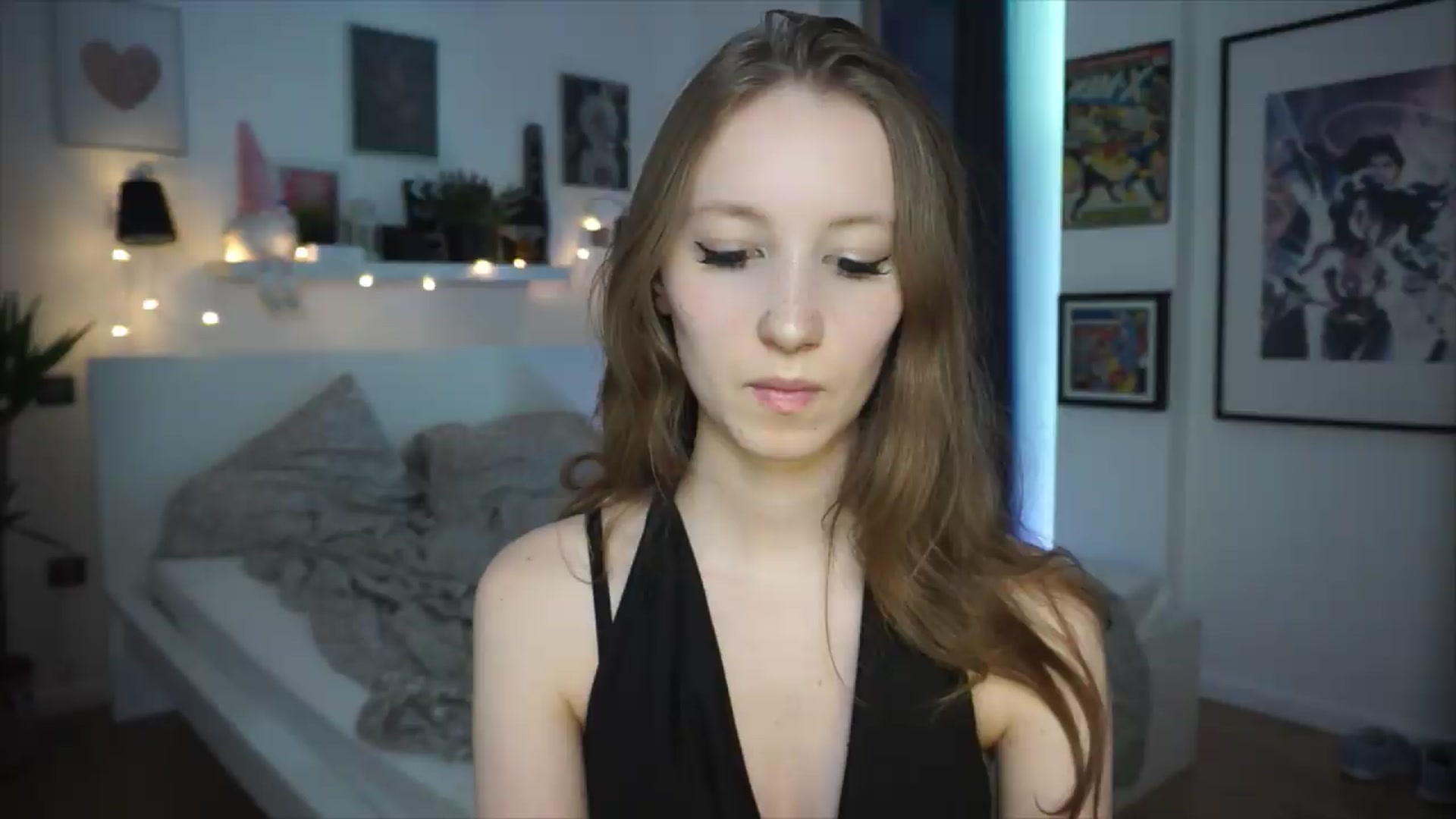 Gallery image thumbnail from Sw33t_g1rl's myfreecams stream on, 06/12/2026, 21:13 image 9 of 20