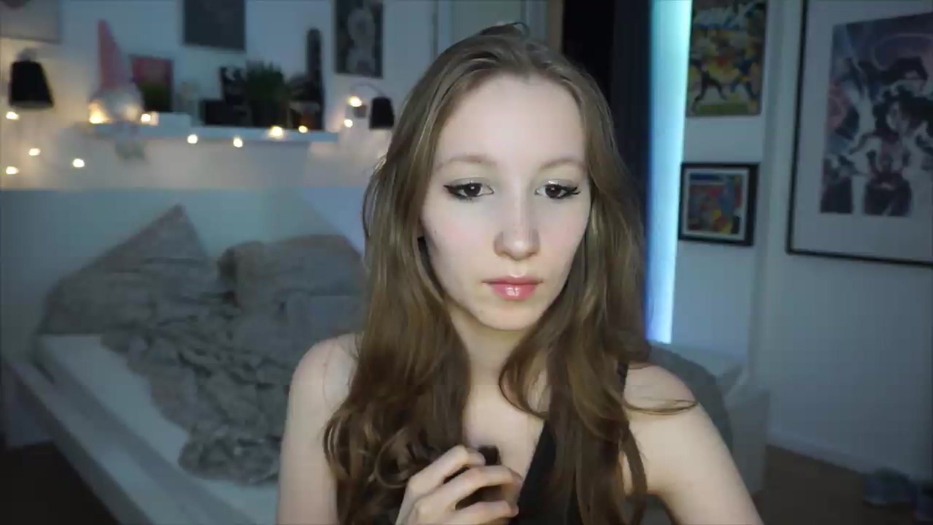 Gallery image thumbnail from Sw33t_g1rl's myfreecams stream on, 06/12/2026, 22:33 image 2 of 20