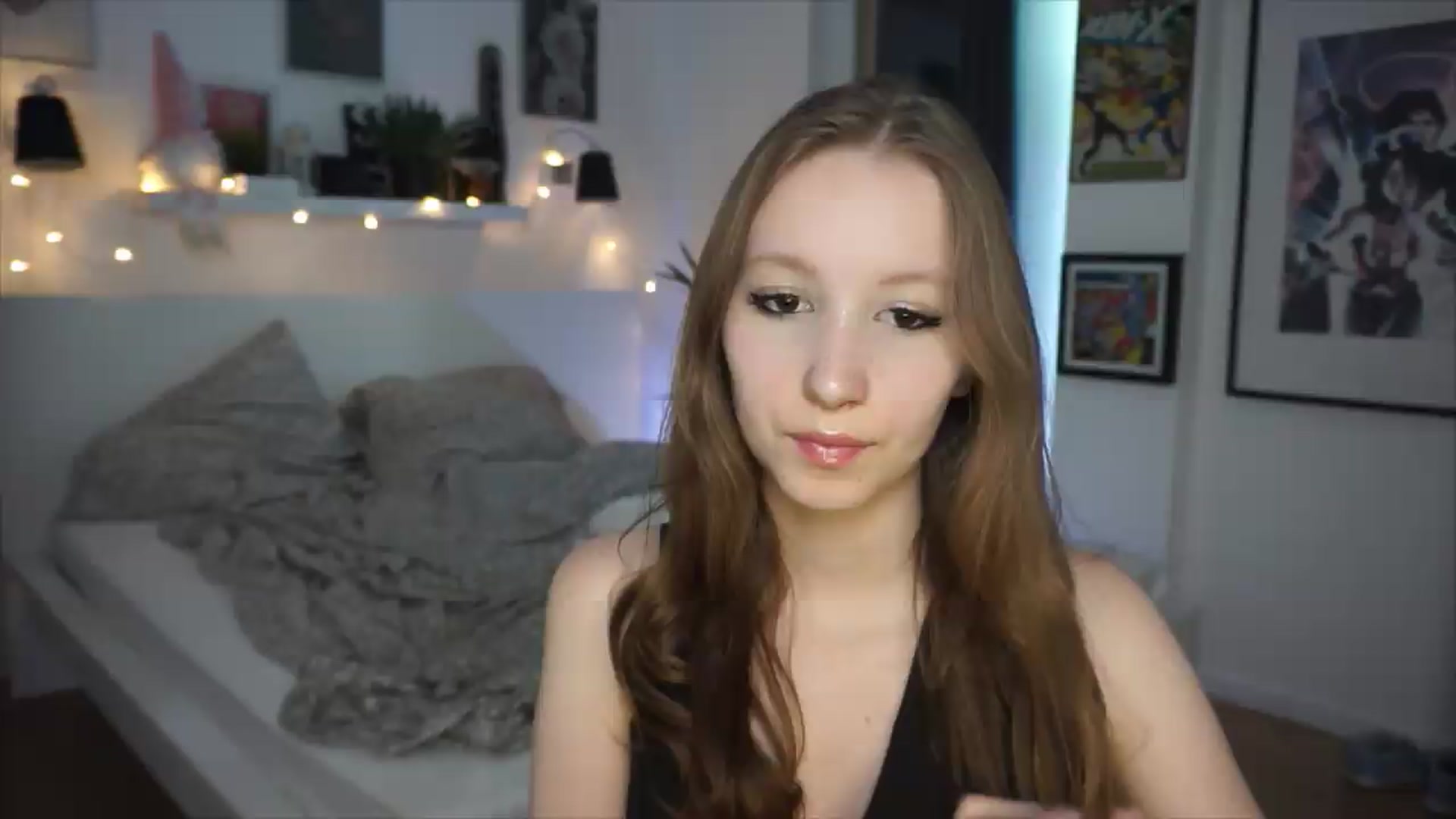 Gallery image thumbnail from Sw33t_g1rl's myfreecams stream on, 06/12/2026, 22:33 image 12 of 20