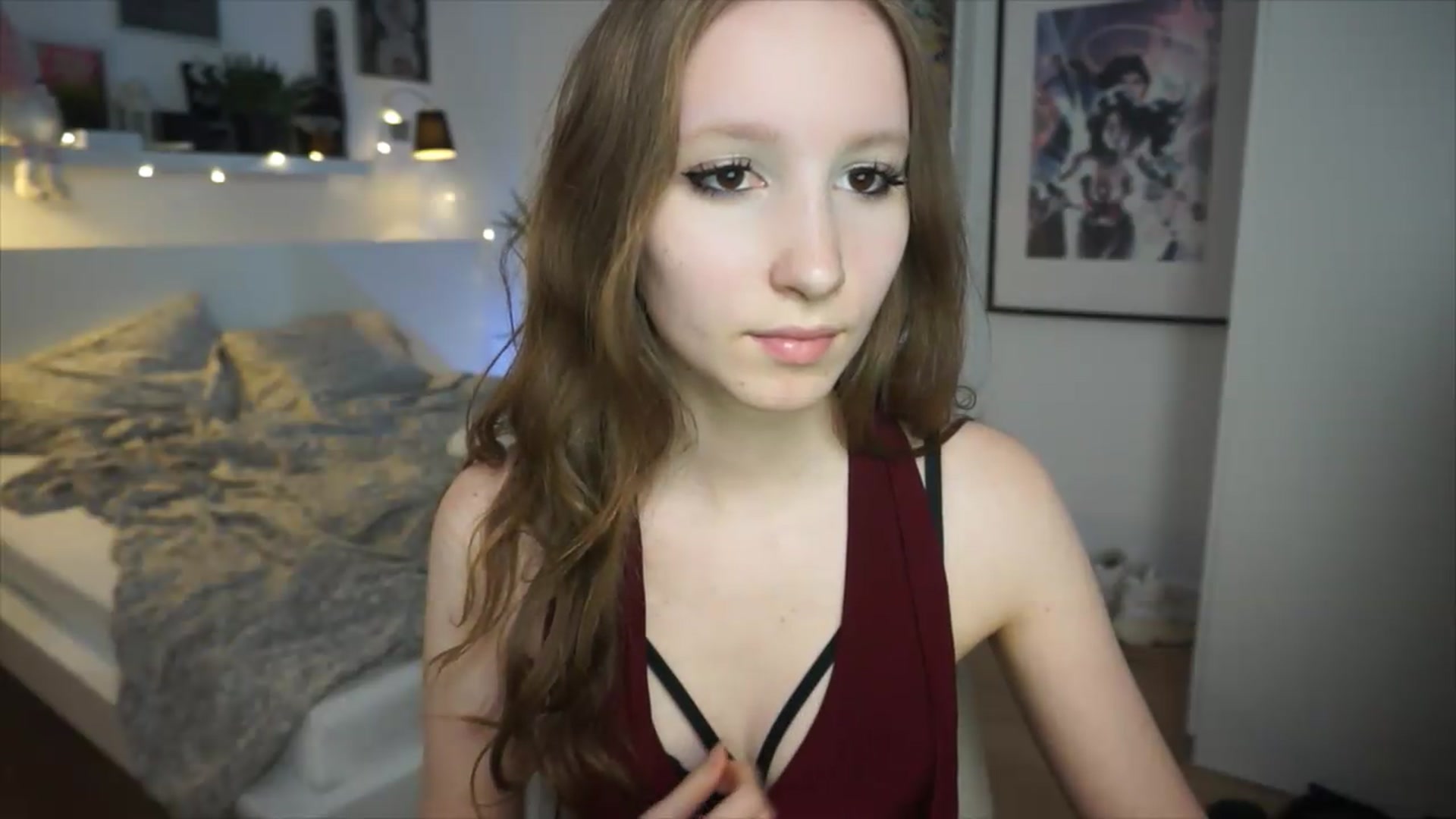 Gallery image thumbnail from Sw33t_g1rl's myfreecams stream on, 06/14/2026, 20:33 image 19 of 20