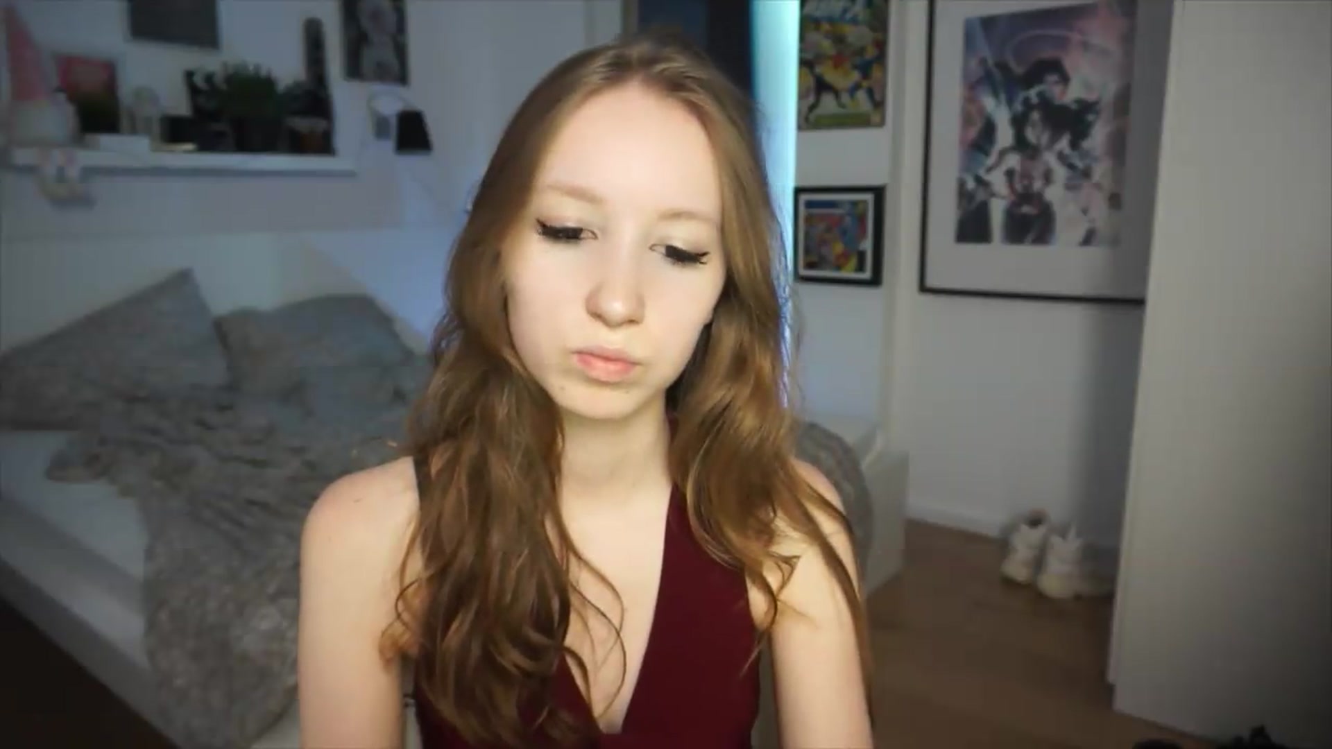 Gallery image thumbnail from Sw33t_g1rl's myfreecams stream on, 06/14/2026, 20:33 image 8 of 20