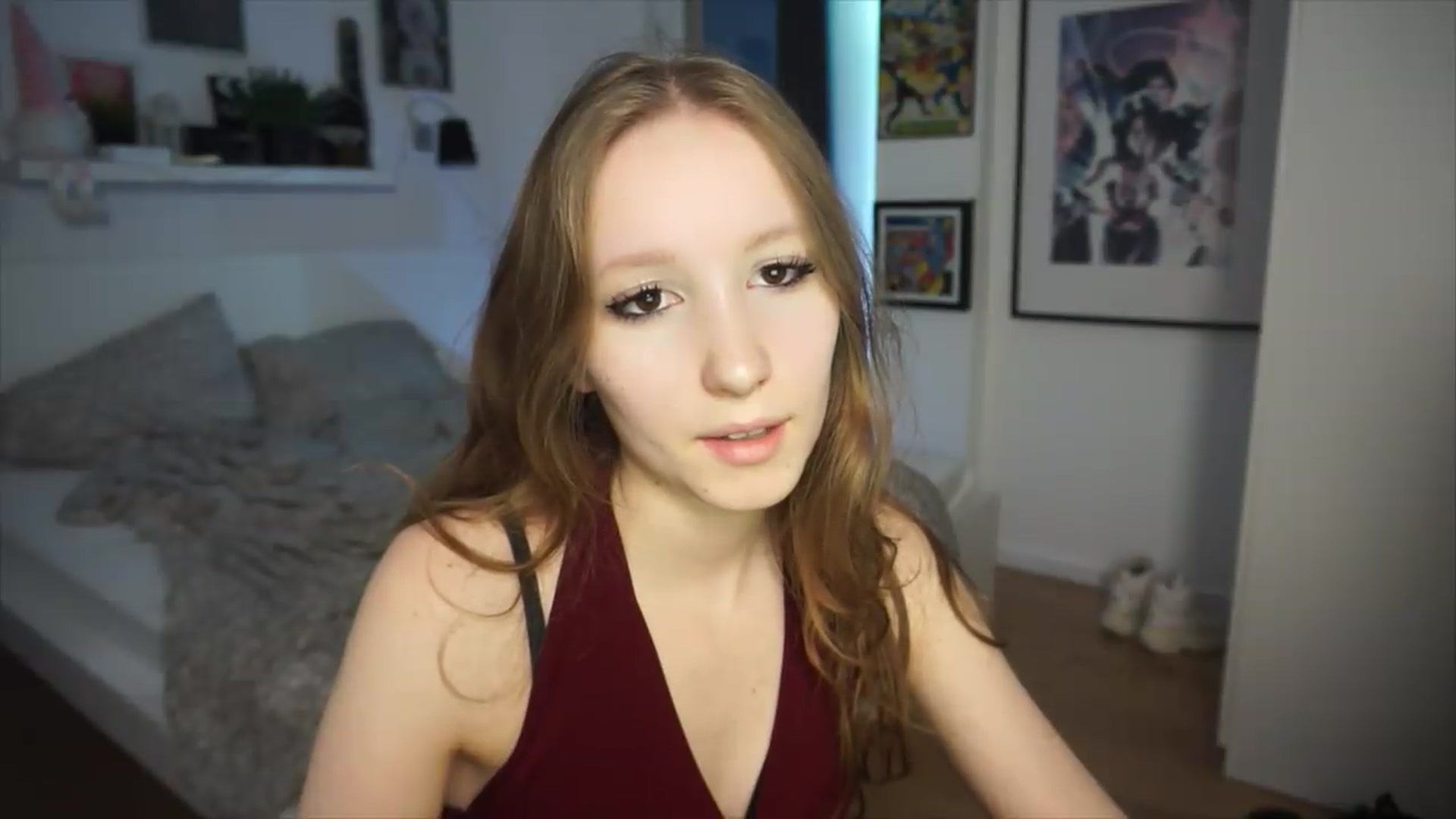 Gallery image thumbnail from Sw33t_g1rl's myfreecams stream on, 06/14/2026, 20:33 image 5 of 20
