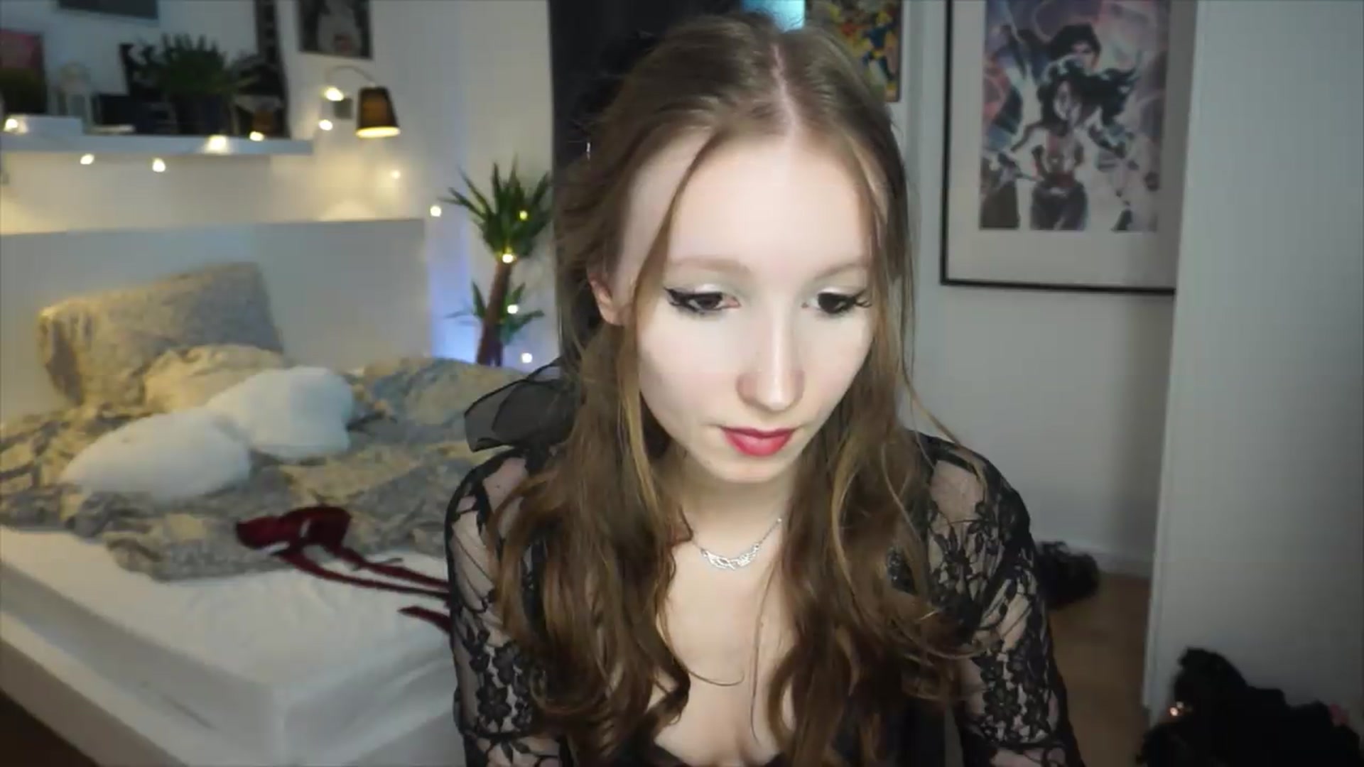 Gallery image thumbnail from Sw33t_g1rl's myfreecams stream on, 06/20/2026, 21:00 image 16 of 20