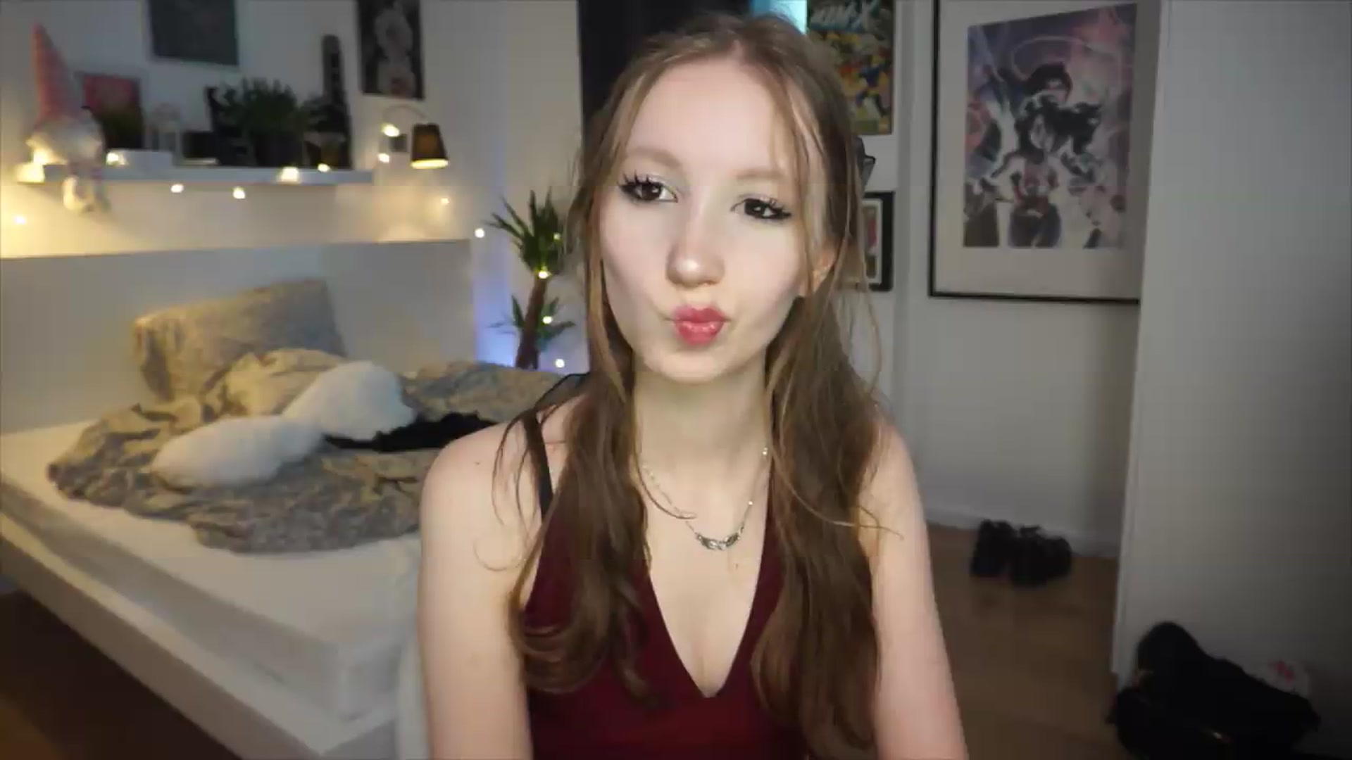 Gallery image thumbnail from Sw33t_g1rl's myfreecams stream on, 06/20/2026, 21:00 image 3 of 20