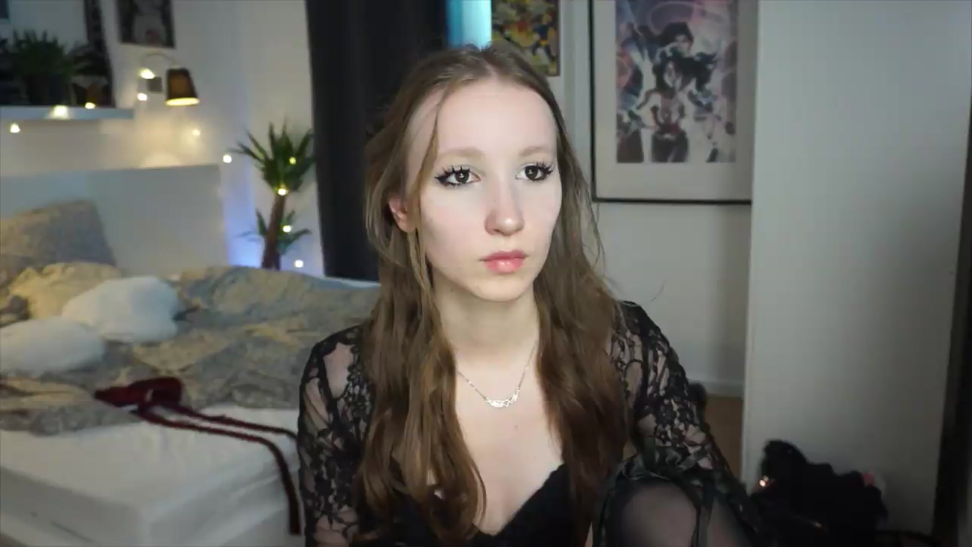 Gallery image thumbnail from Sw33t_g1rl's myfreecams stream on, 06/20/2026, 22:53 image 19 of 20