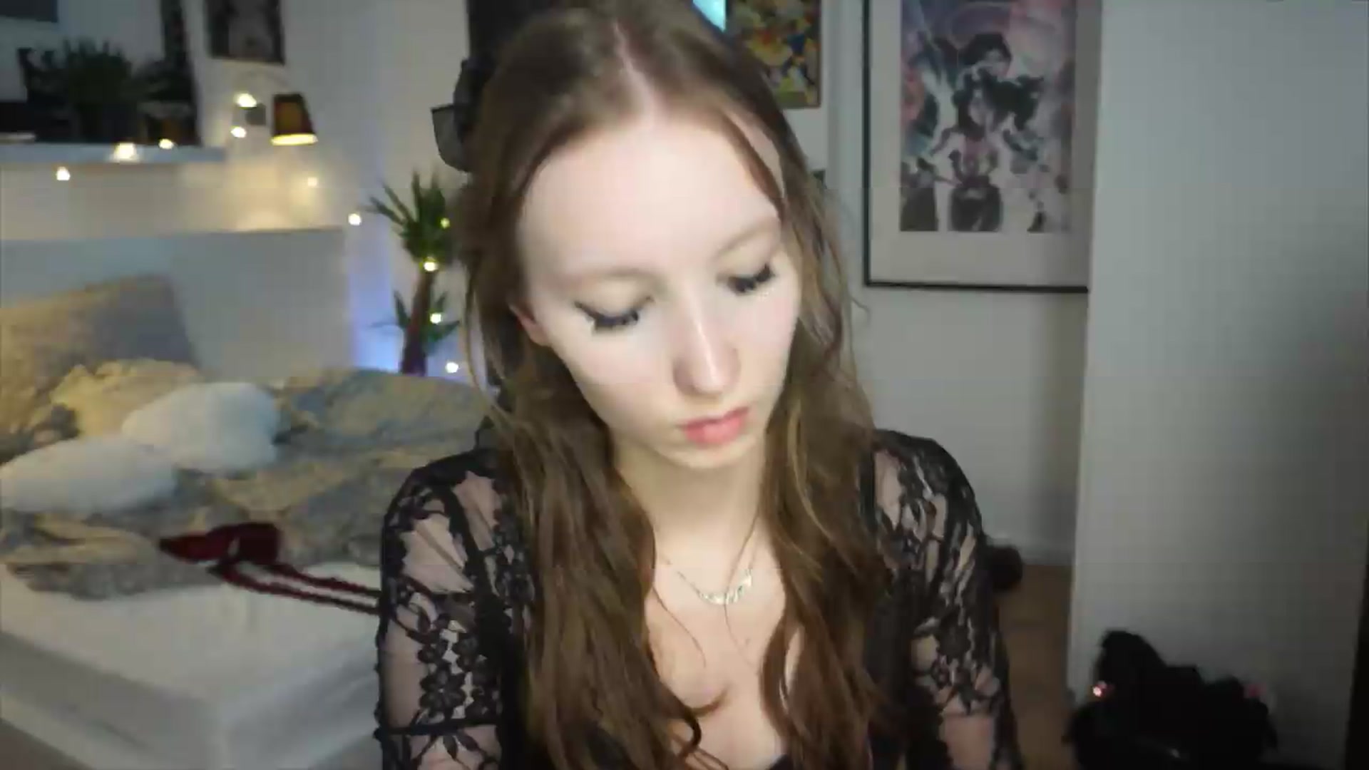 Gallery image thumbnail from Sw33t_g1rl's myfreecams stream on, 06/20/2026, 22:53 image 16 of 20
