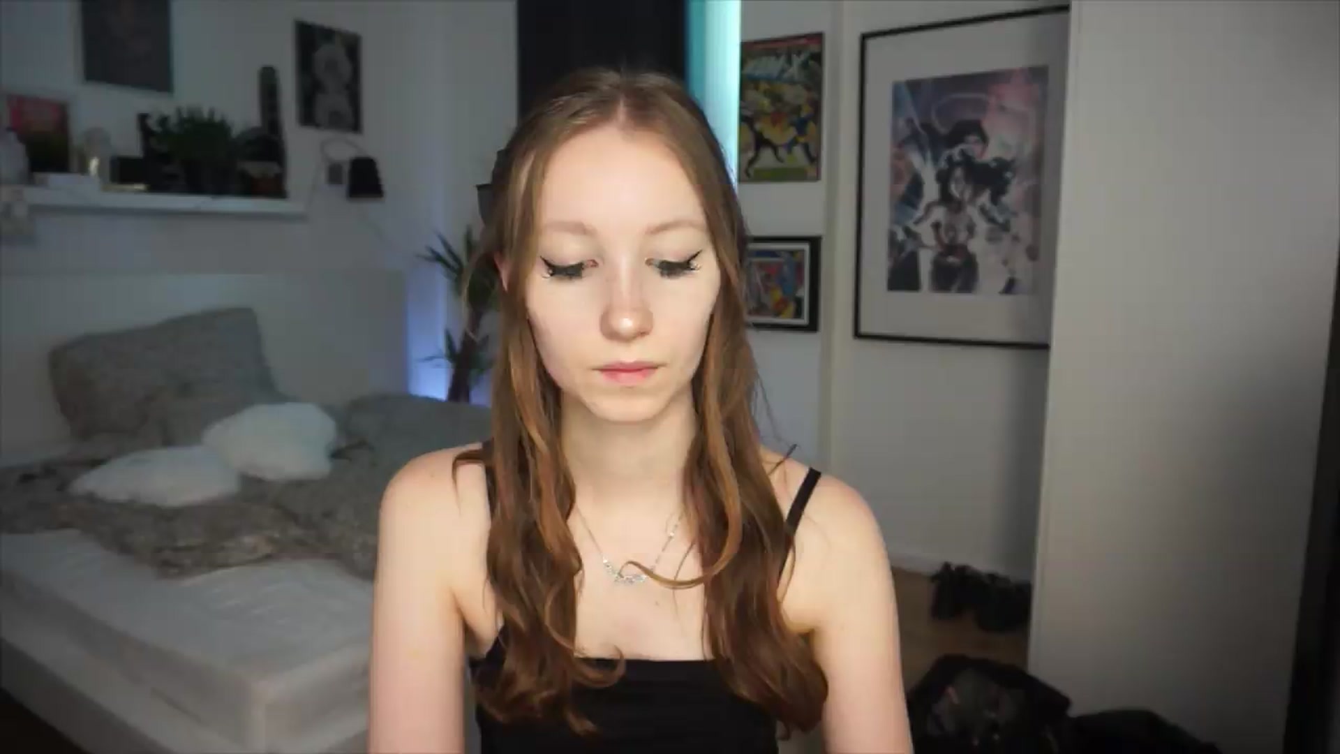 Gallery image thumbnail from Sw33t_g1rl's myfreecams stream on, 06/21/2026, 18:57 image 1 of 20
