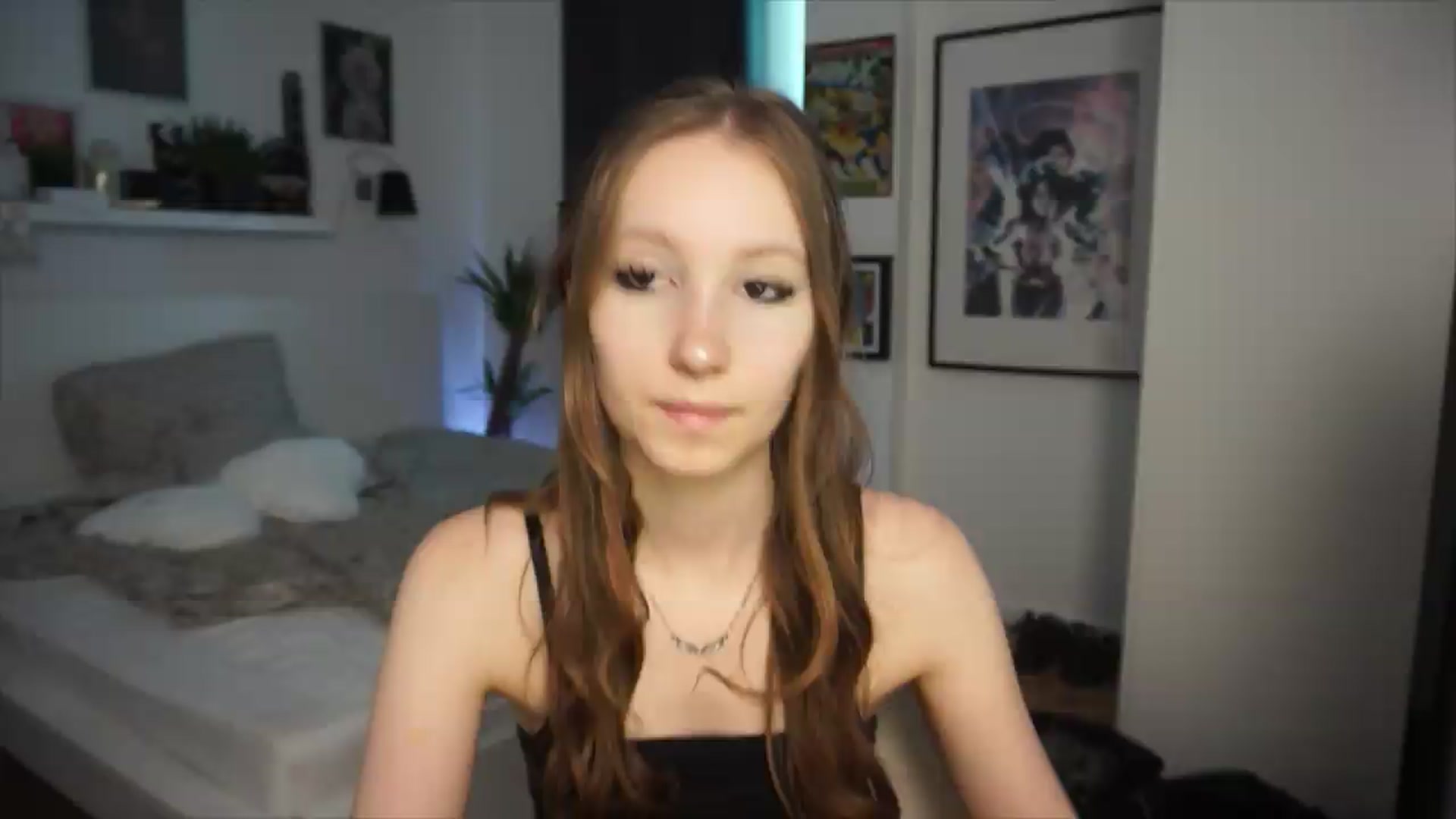 Gallery image thumbnail from Sw33t_g1rl's myfreecams stream on, 06/21/2026, 18:57 image 3 of 20