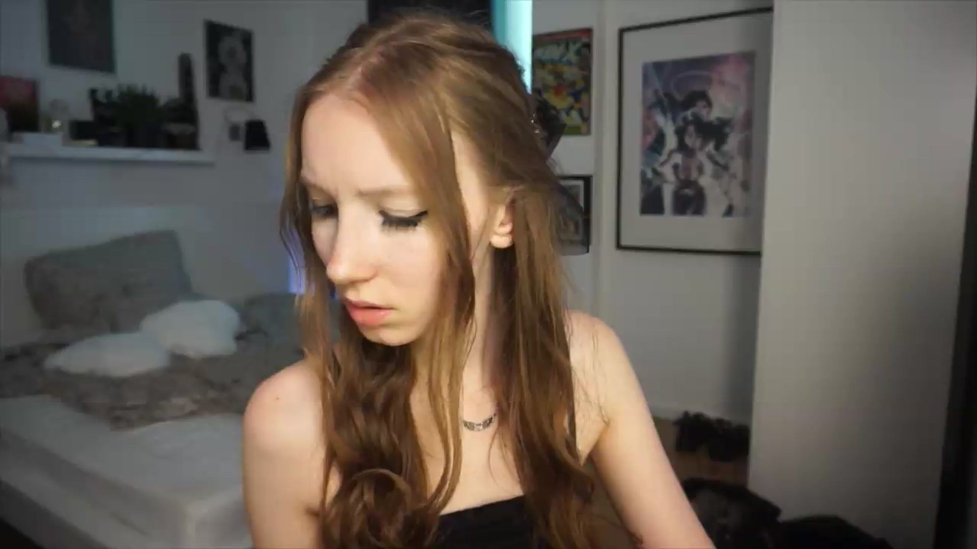 Gallery image thumbnail from Sw33t_g1rl's myfreecams stream on, 06/21/2026, 18:57 image 10 of 20