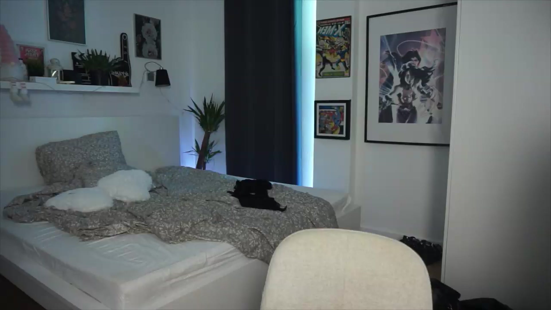 Gallery image thumbnail from Sw33t_g1rl's myfreecams stream on, 06/21/2026, 18:57 image 19 of 20