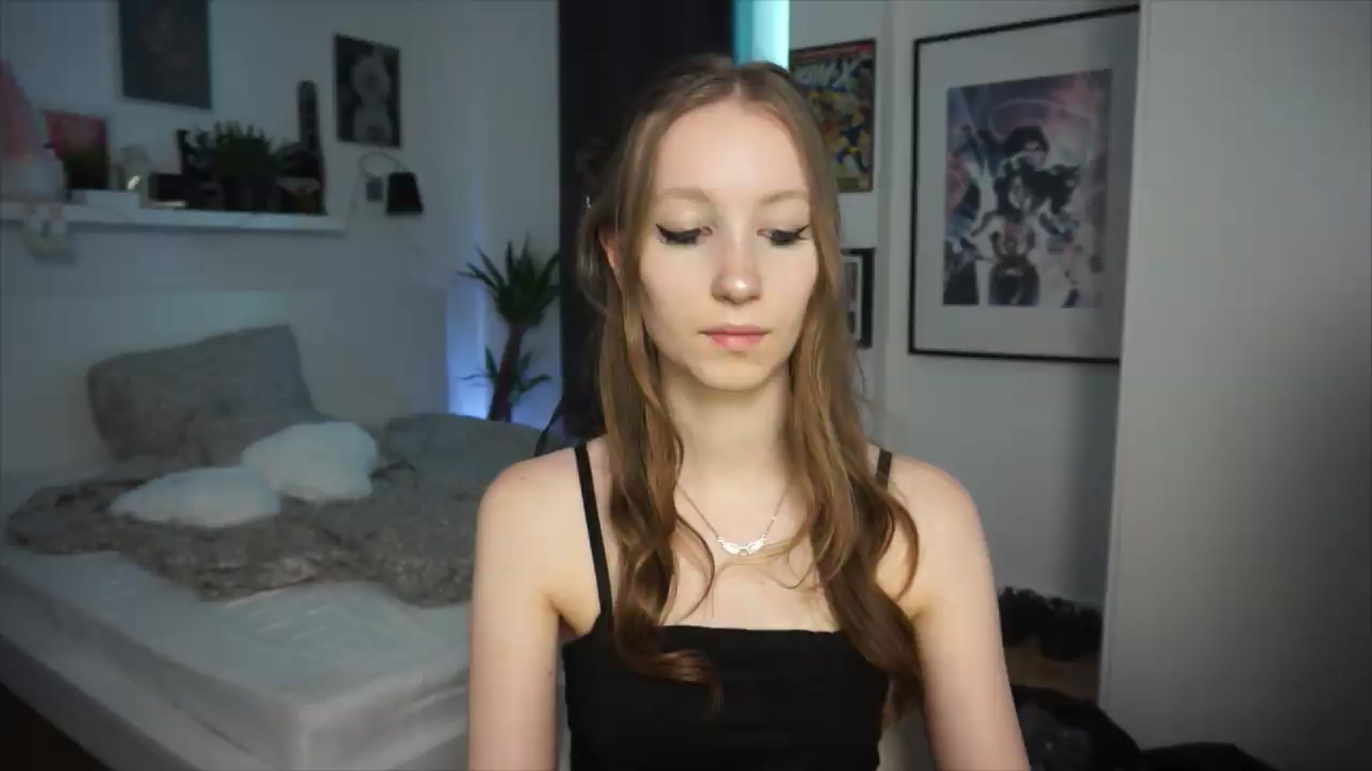 Gallery image thumbnail from Sw33t_g1rl's myfreecams stream on, 06/21/2026, 19:29 image 3 of 20
