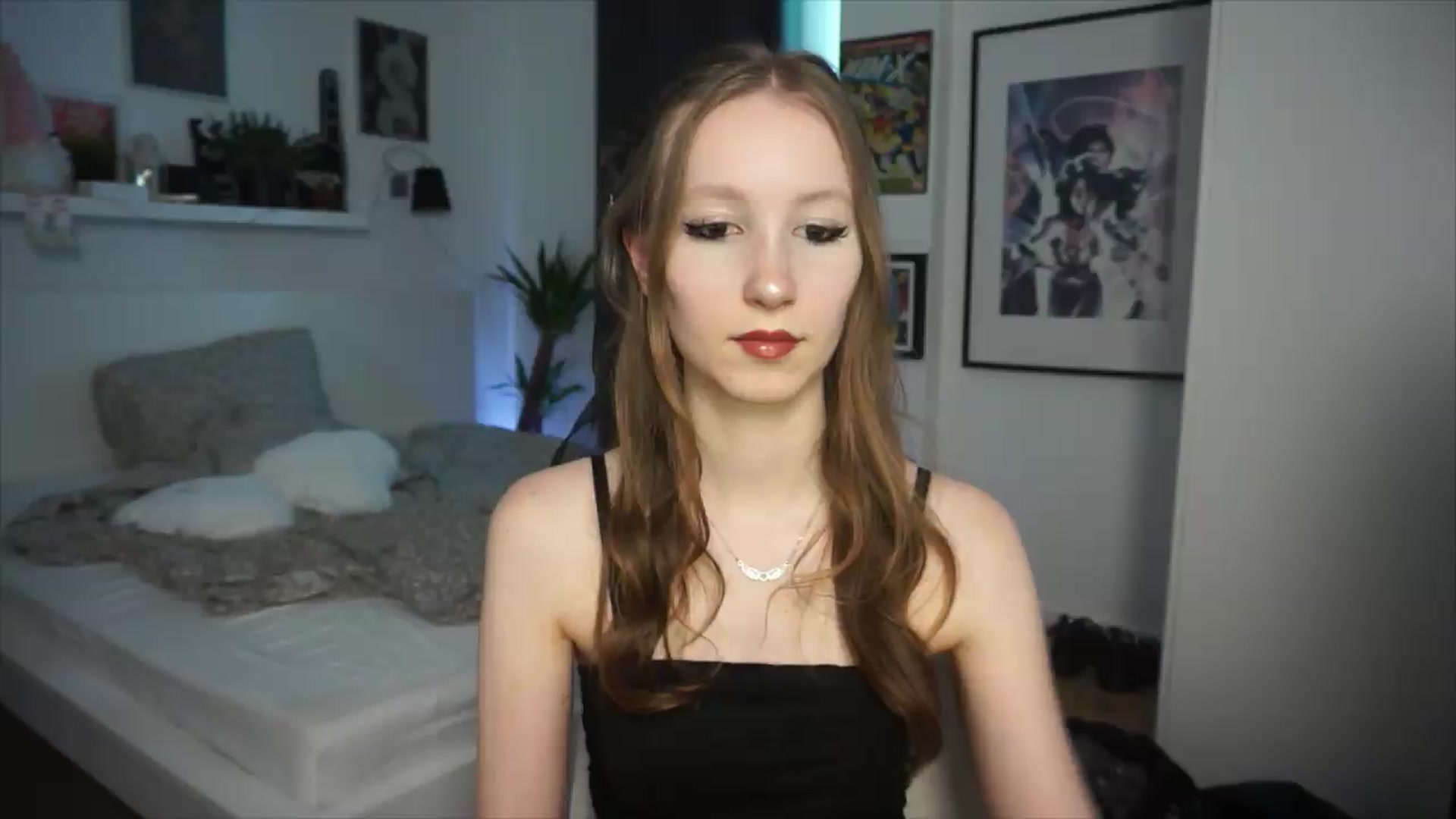 Gallery image thumbnail from Sw33t_g1rl's myfreecams stream on, 06/21/2026, 19:29 image 11 of 20