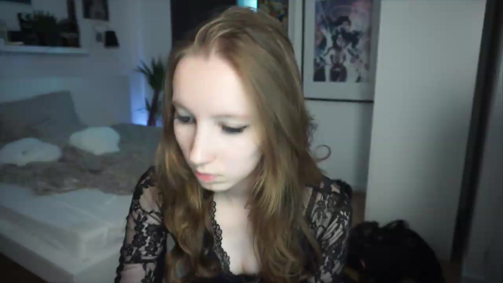 Gallery image thumbnail from Sw33t_g1rl's myfreecams stream on, 06/22/2026, 19:29 image 6 of 20