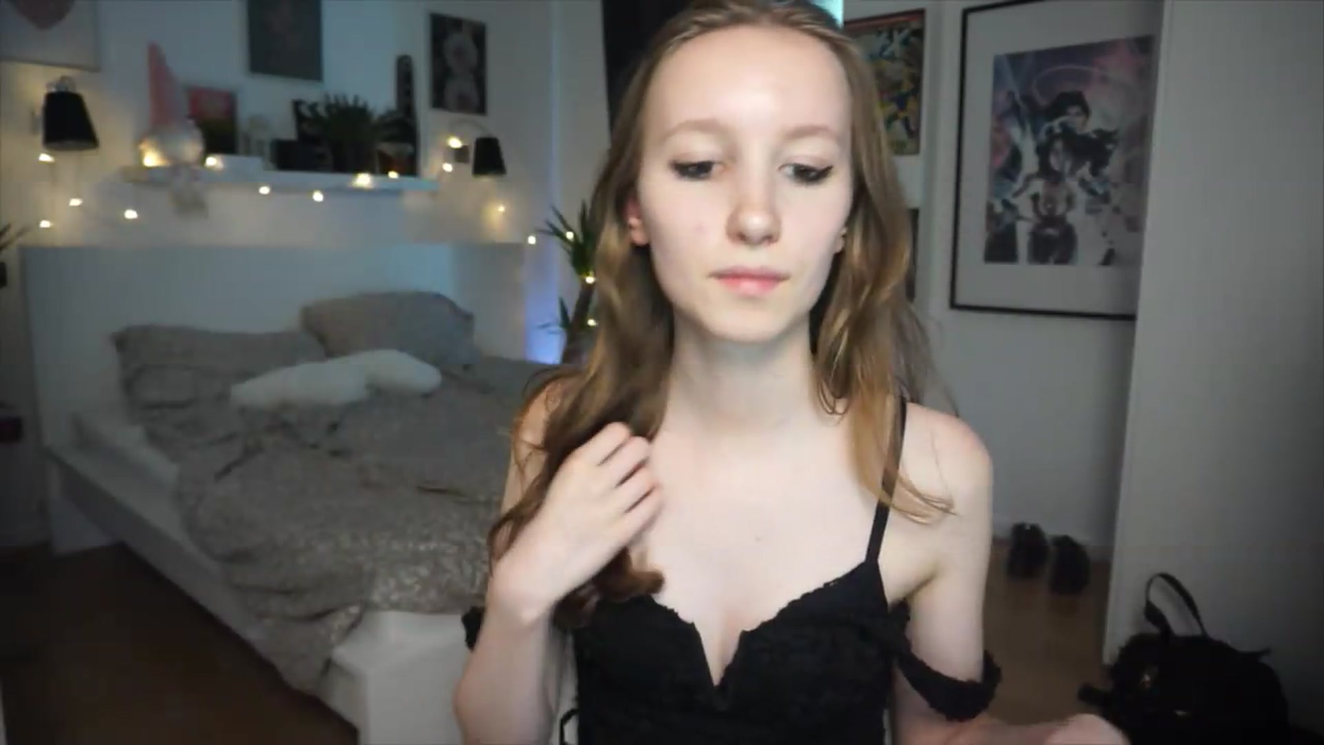 Gallery image thumbnail from Sw33t_g1rl's myfreecams stream on, 06/27/2026, 20:35 image 11 of 20