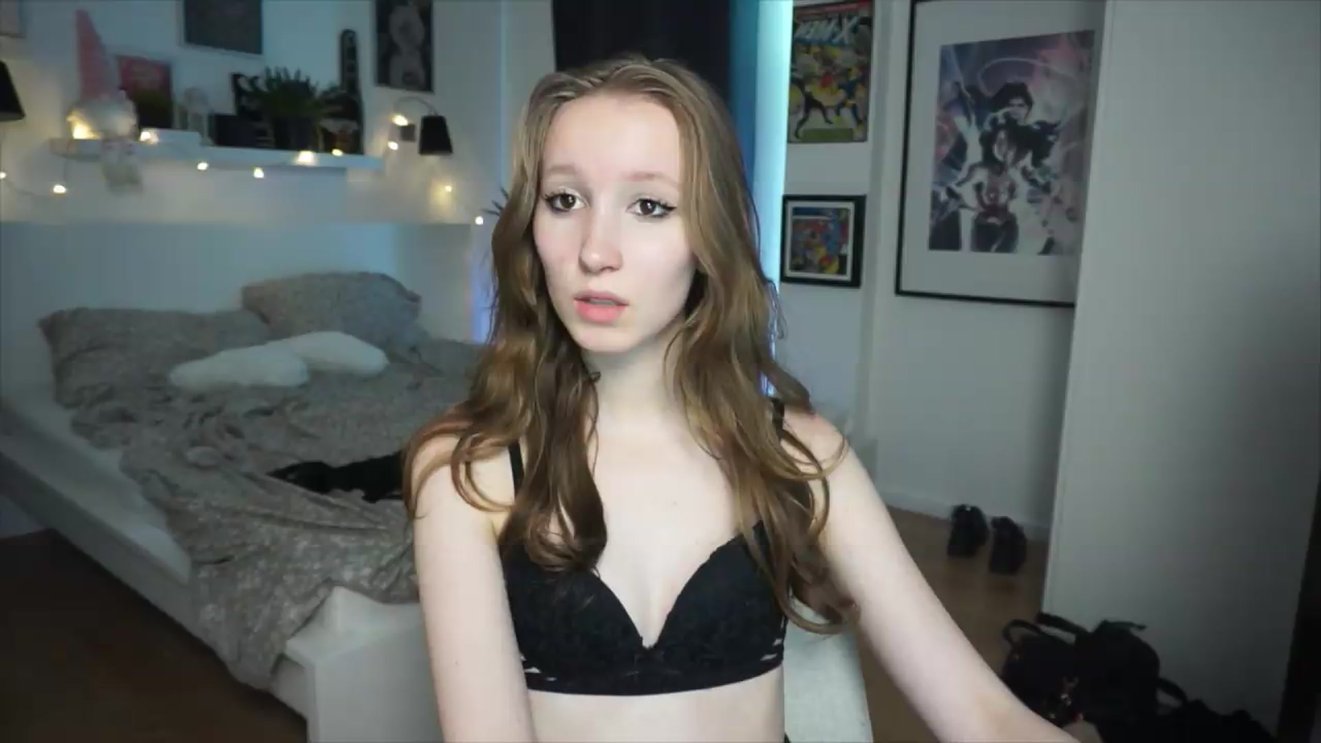 Gallery image thumbnail from Sw33t_g1rl's myfreecams stream on, 06/27/2026, 22:11 image 20 of 20