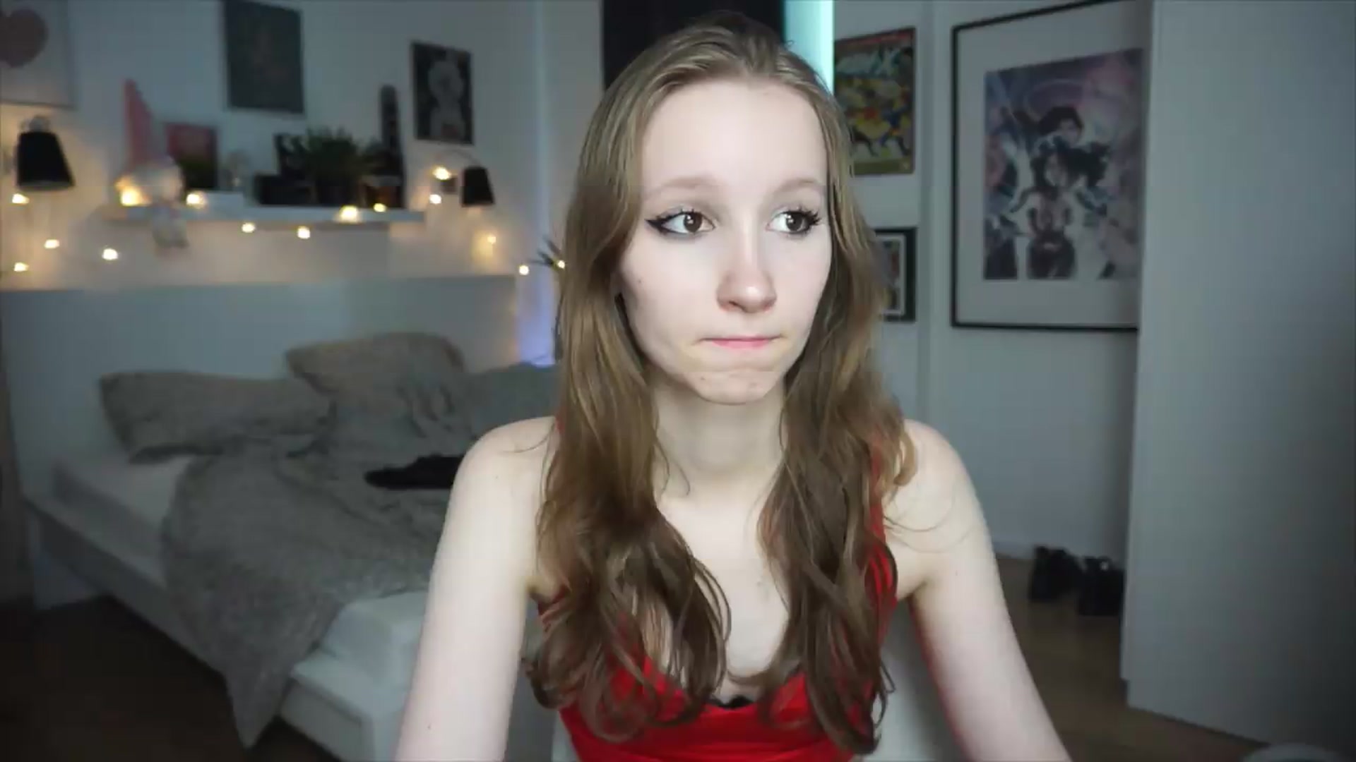 Gallery image thumbnail from Sw33t_g1rl's myfreecams stream on, 06/30/2026, 20:07 image 18 of 20