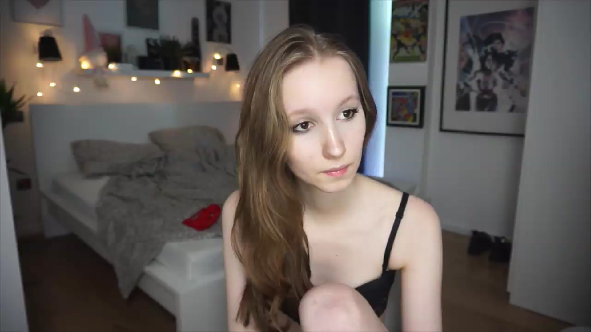 Gallery image thumbnail from Sw33t_g1rl's myfreecams stream on, 06/30/2026, 21:45 image 10 of 20