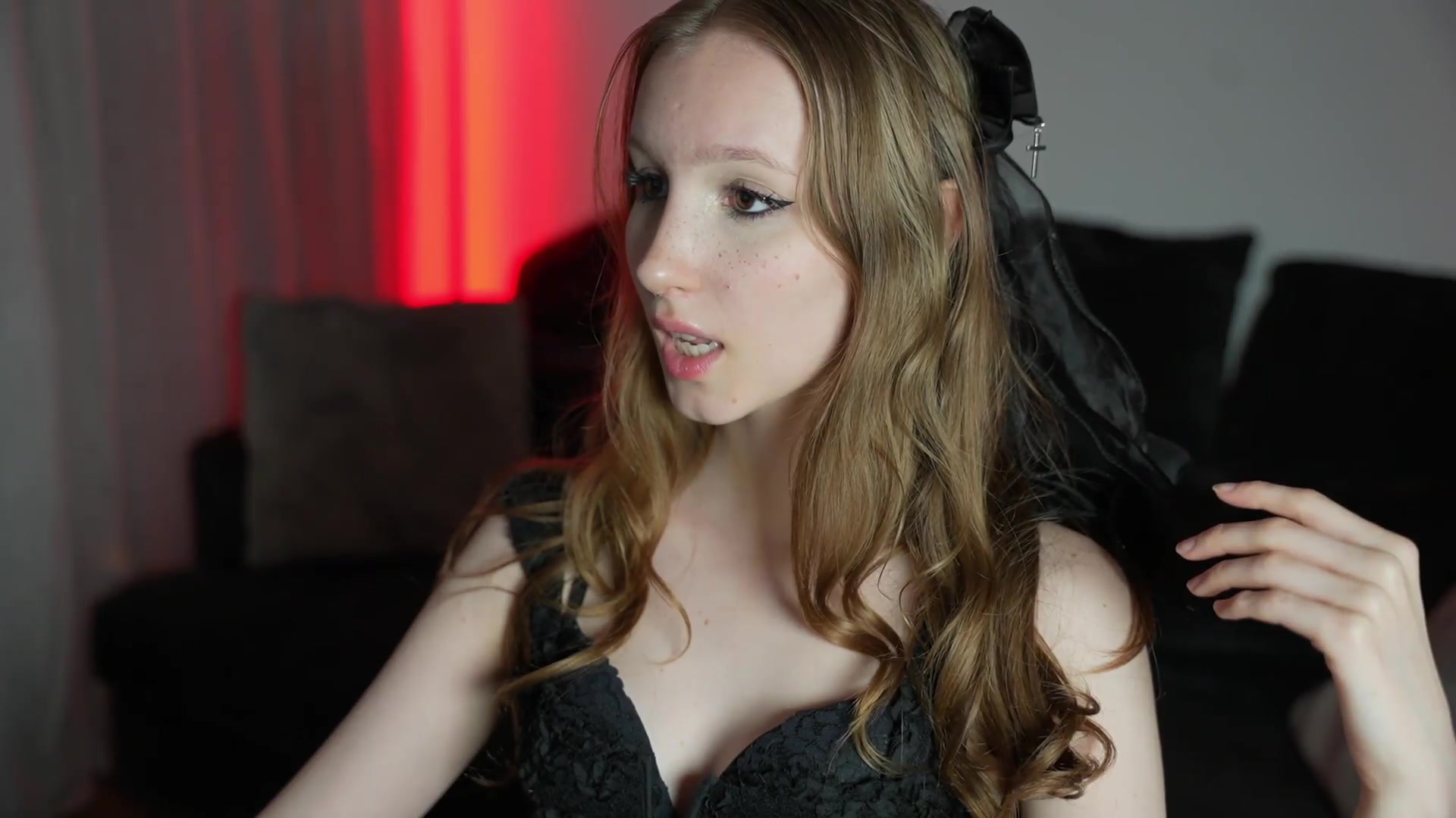 Gallery image thumbnail from Sw33t_g1rl's myfreecams stream on, 07/01/2026, 23:59 image 16 of 20