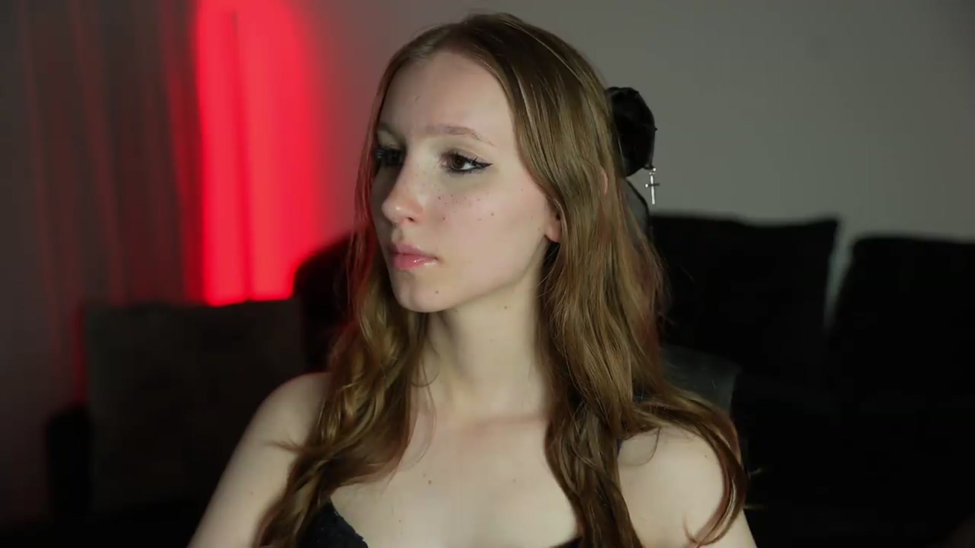 Gallery image thumbnail from Sw33t_g1rl's myfreecams stream on, 07/02/2026, 01:23 image 18 of 20