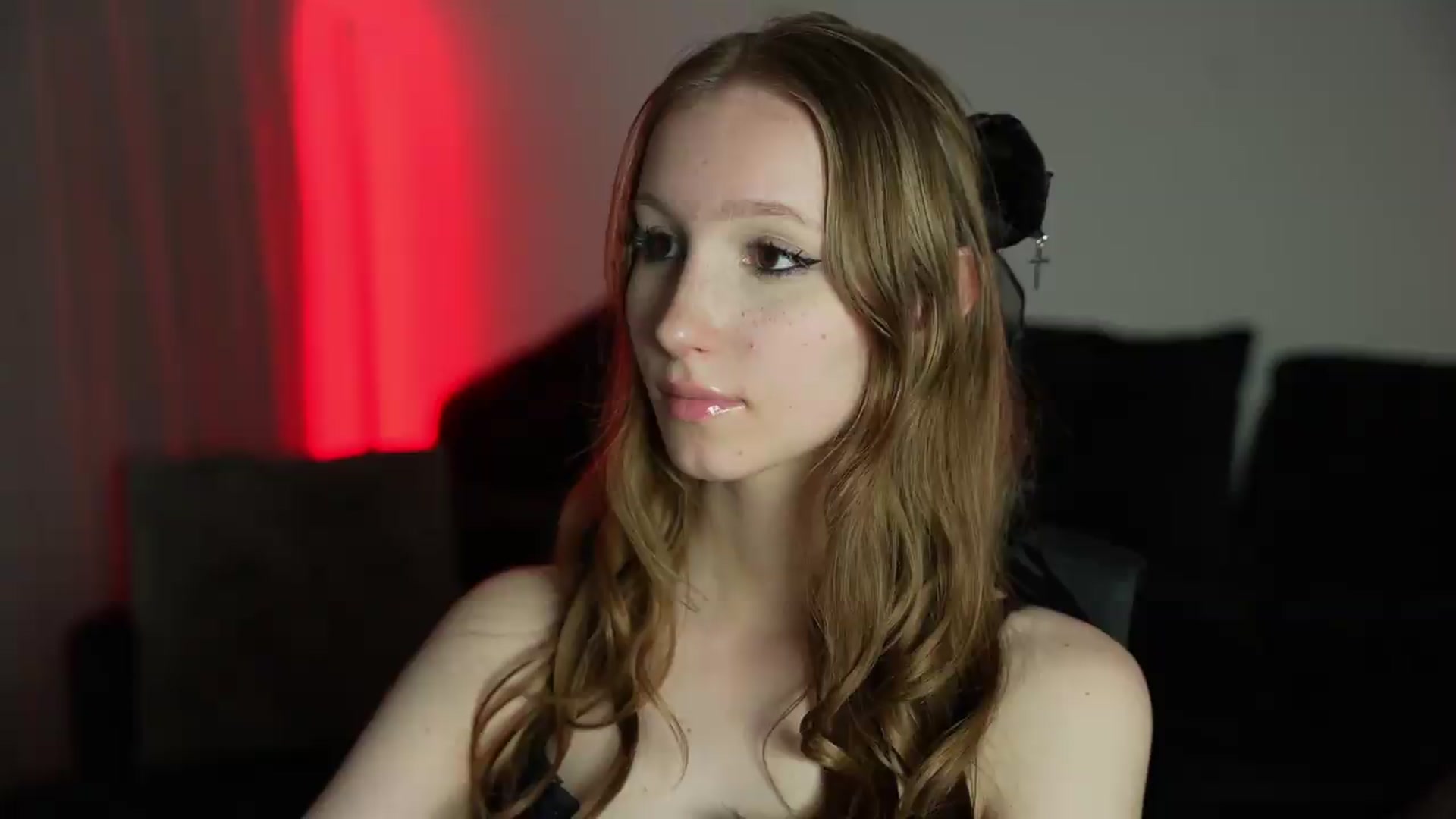 Gallery image thumbnail from Sw33t_g1rl's myfreecams stream on, 07/02/2026, 01:23 image 1 of 20