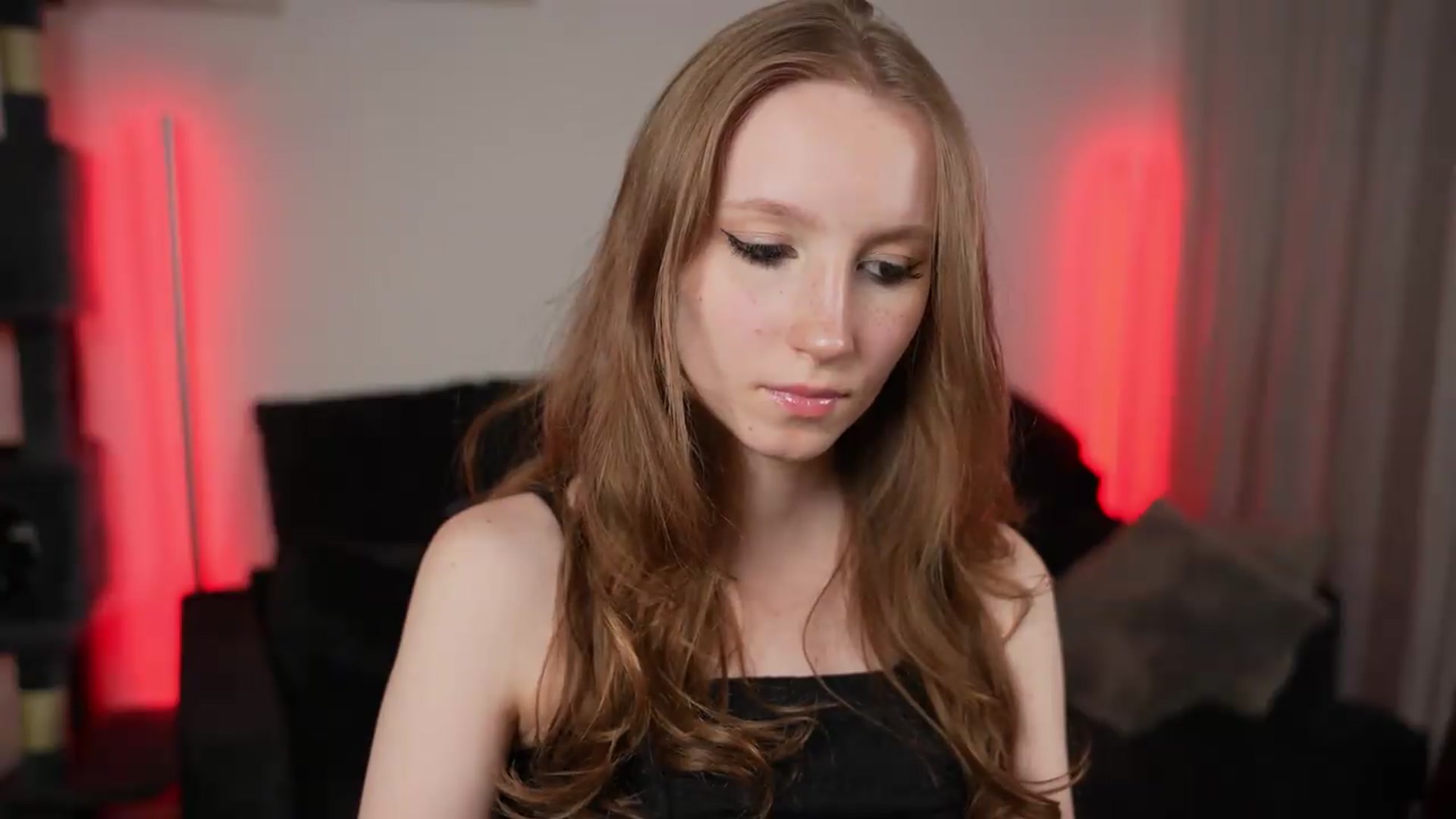 Gallery image thumbnail from Sw33t_g1rl's myfreecams stream on, 07/03/2026, 22:17 image 2 of 20