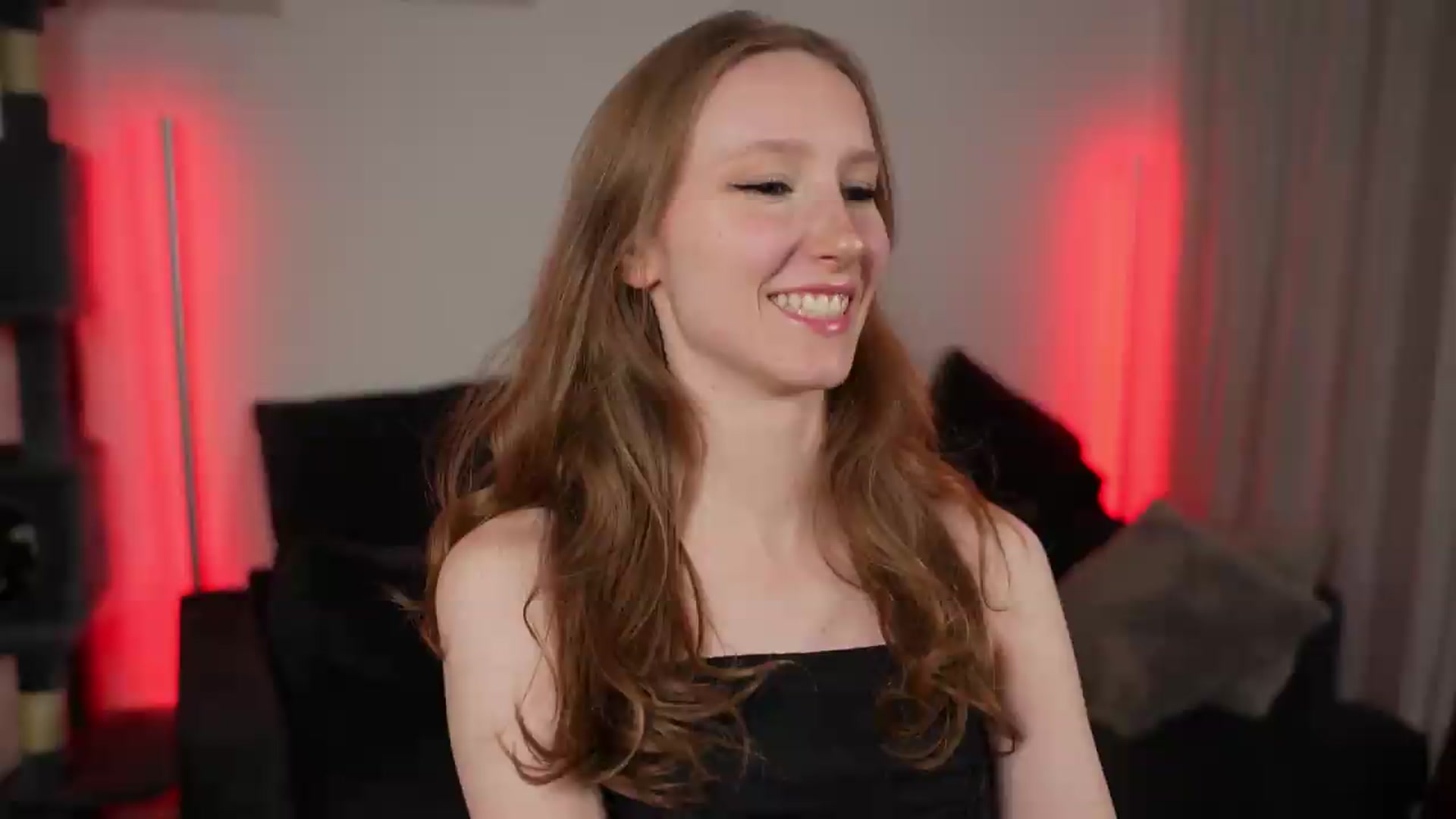 Gallery image thumbnail from Sw33t_g1rl's myfreecams stream on, 07/03/2026, 22:17 image 1 of 20