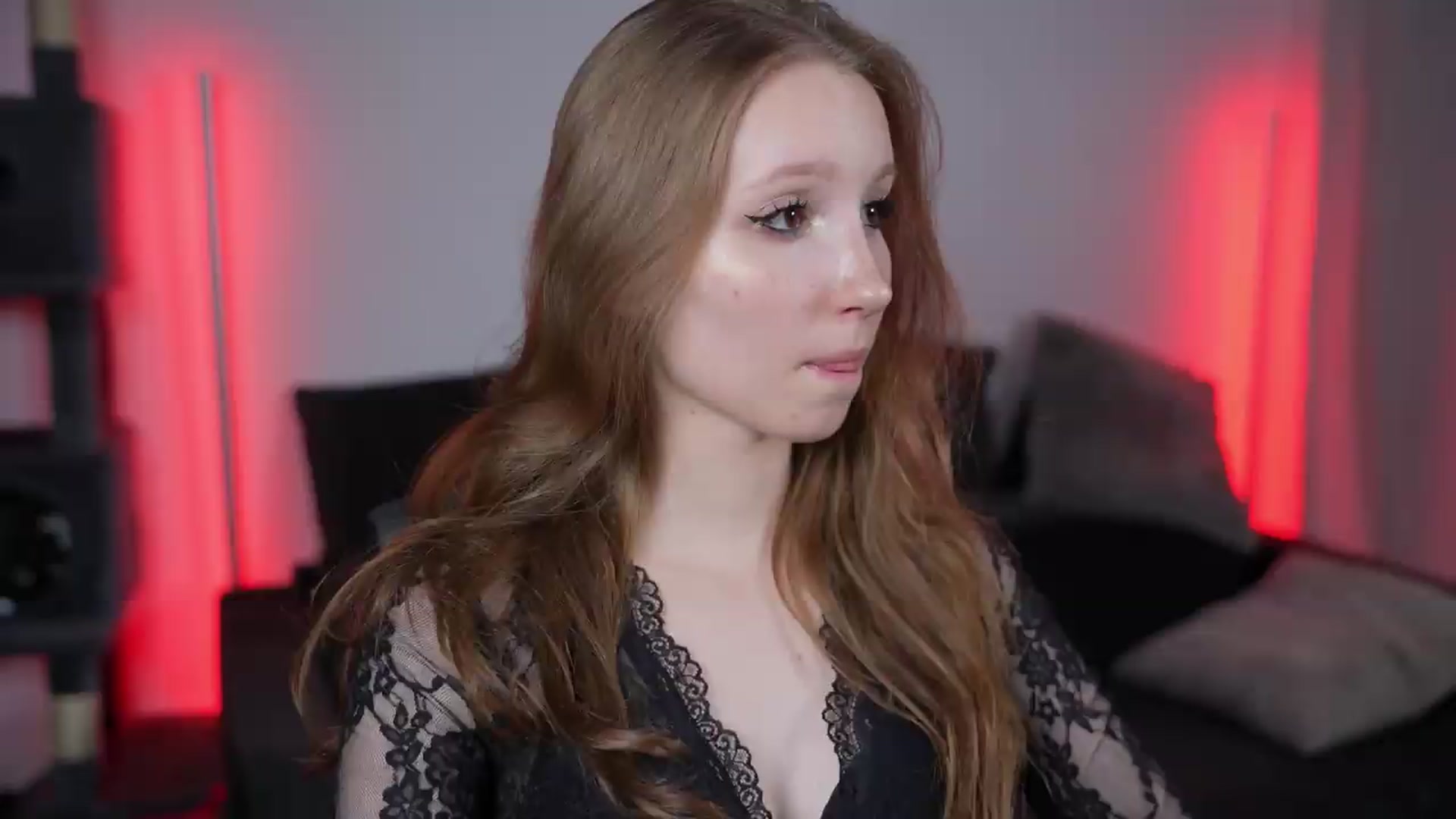 Gallery image thumbnail from Sw33t_g1rl's myfreecams stream on, 07/04/2026, 20:02 image 1 of 20