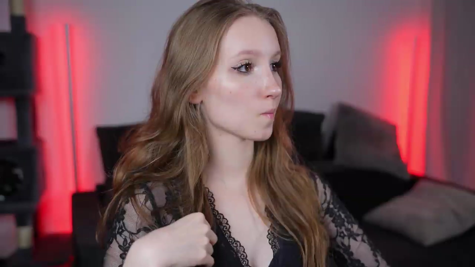 Gallery image thumbnail from Sw33t_g1rl's myfreecams stream on, 07/04/2026, 20:02 image 5 of 20