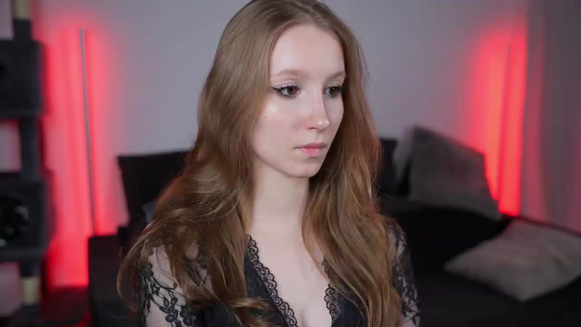 Gallery image thumbnail from Sw33t_g1rl's myfreecams stream on, 07/04/2026, 20:02 image 2 of 20