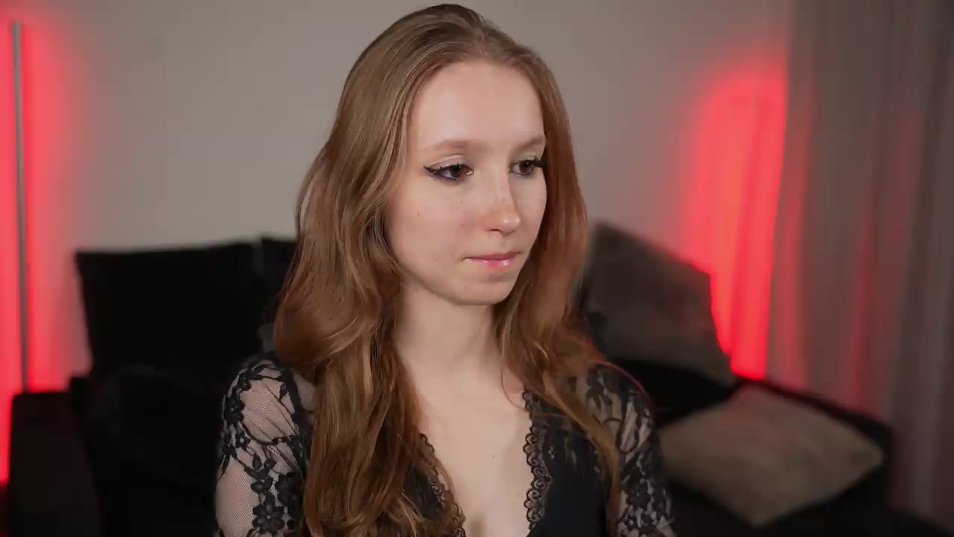 Gallery image thumbnail from Sw33t_g1rl's myfreecams stream on, 07/05/2026, 02:18 image 3 of 20