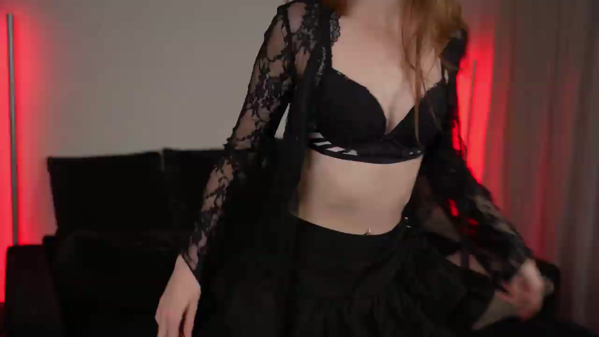 Gallery image thumbnail from Sw33t_g1rl's myfreecams stream on, 07/05/2026, 02:18 image 5 of 20