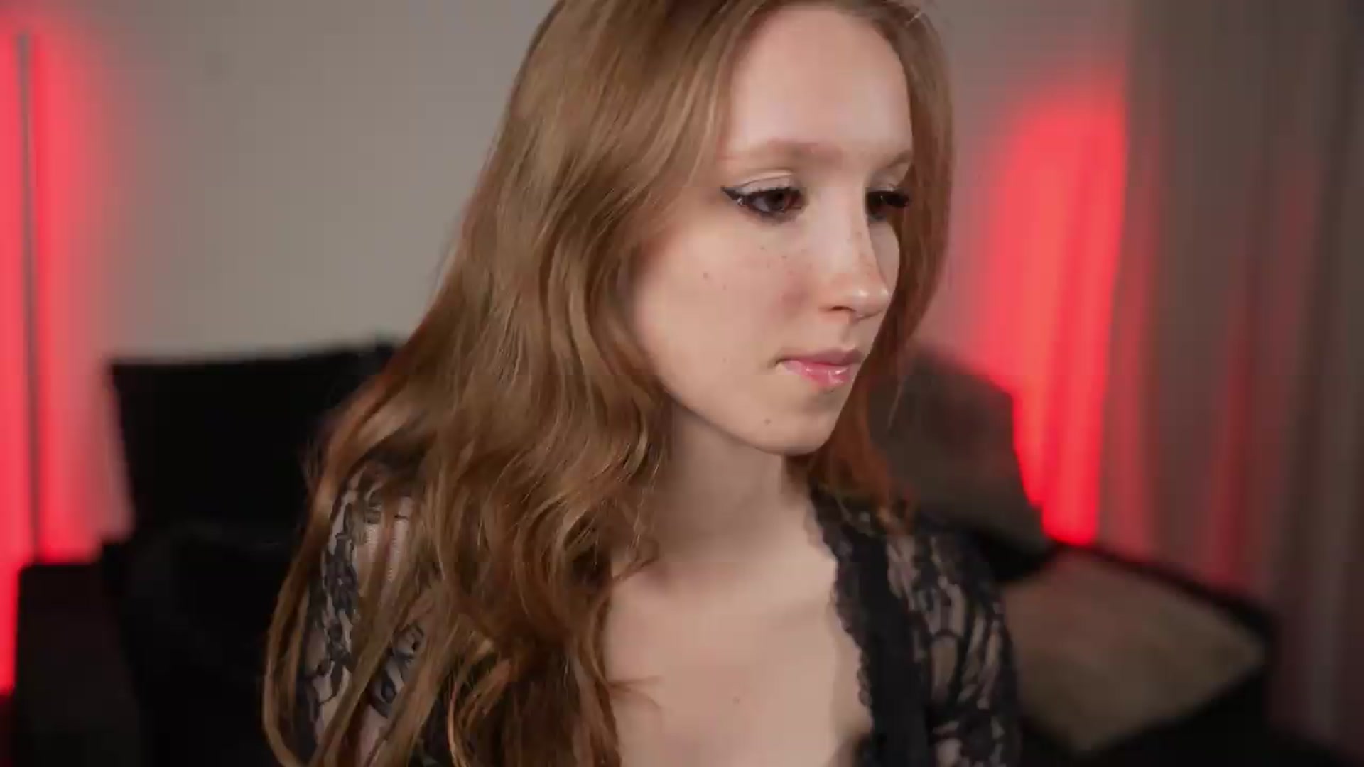 Gallery image thumbnail from Sw33t_g1rl's myfreecams stream on, 07/05/2026, 02:18 image 7 of 20