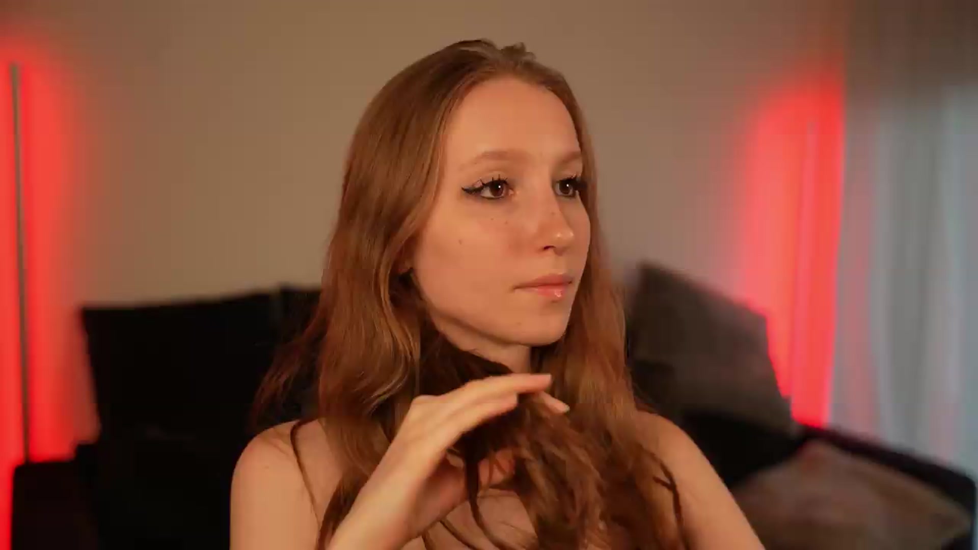 Gallery image thumbnail from Sw33t_g1rl's myfreecams stream on, 07/05/2026, 03:34 image 20 of 20