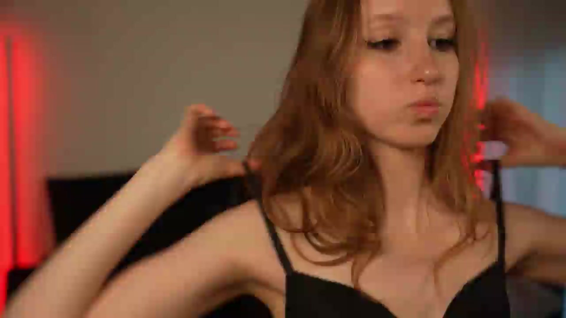 Gallery image thumbnail from Sw33t_g1rl's myfreecams stream on, 07/05/2026, 03:34 image 10 of 20