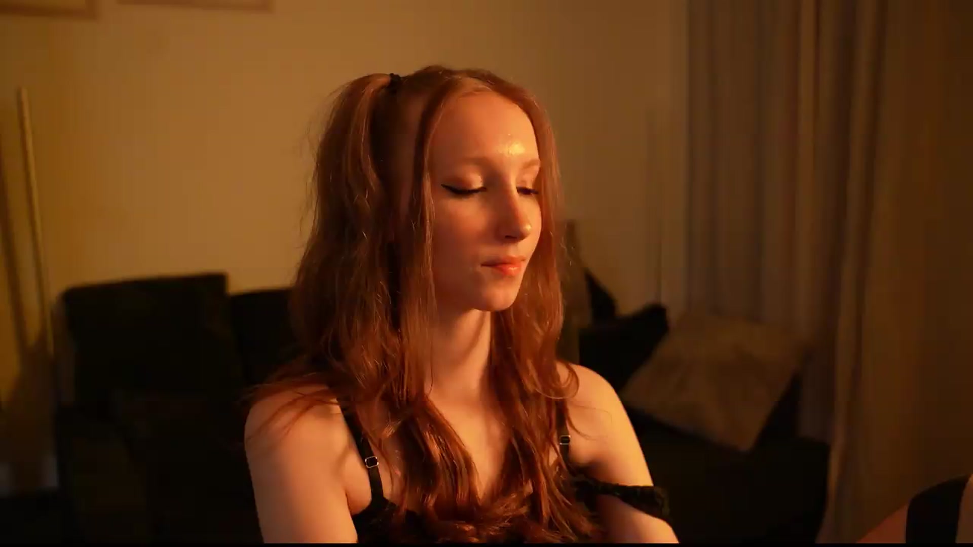Gallery image thumbnail from Sw33t_g1rl's myfreecams stream on, 07/10/2026, 02:05 image 20 of 20