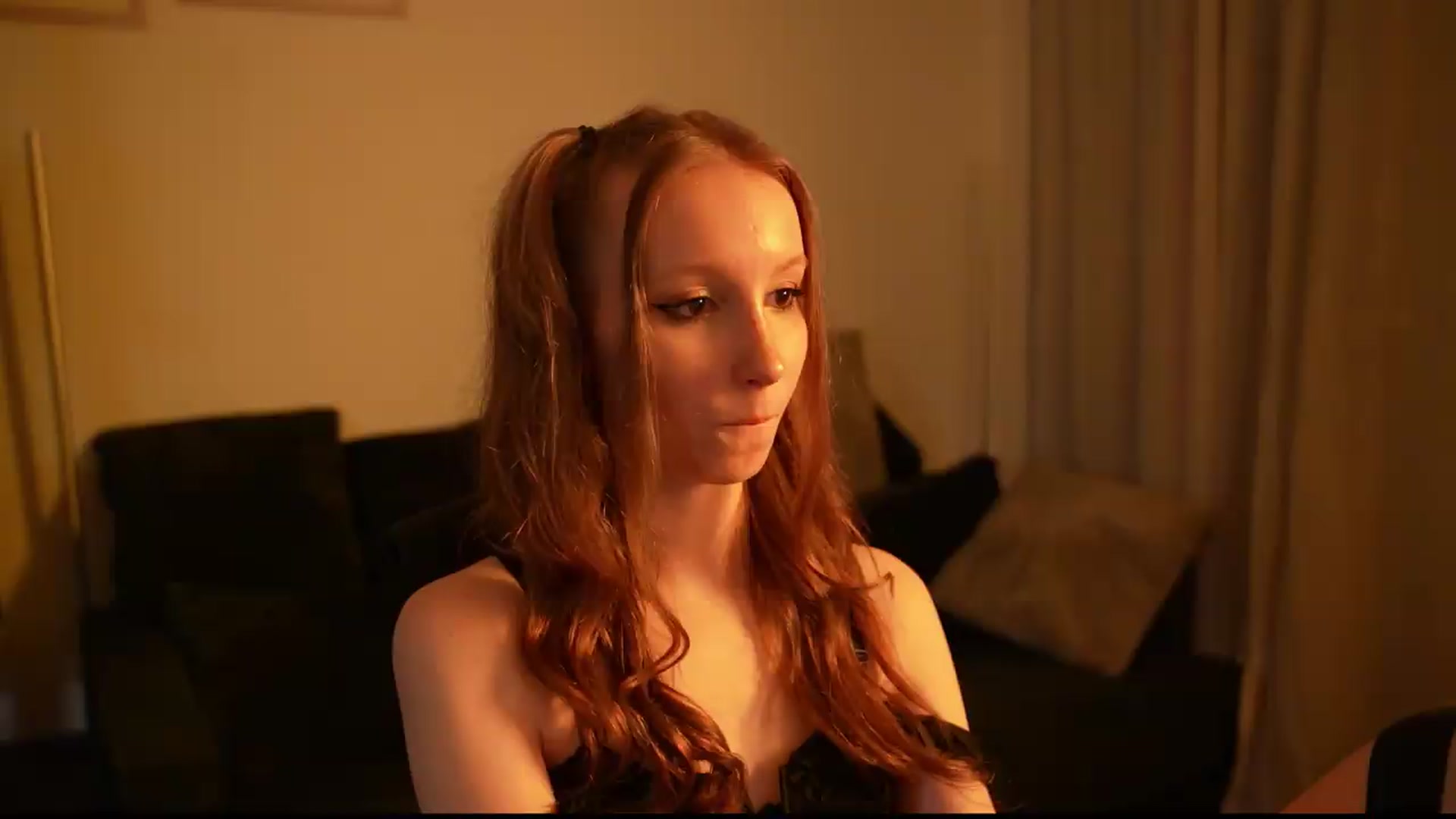 Gallery image thumbnail from Sw33t_g1rl's myfreecams stream on, 07/10/2026, 02:05 image 16 of 20