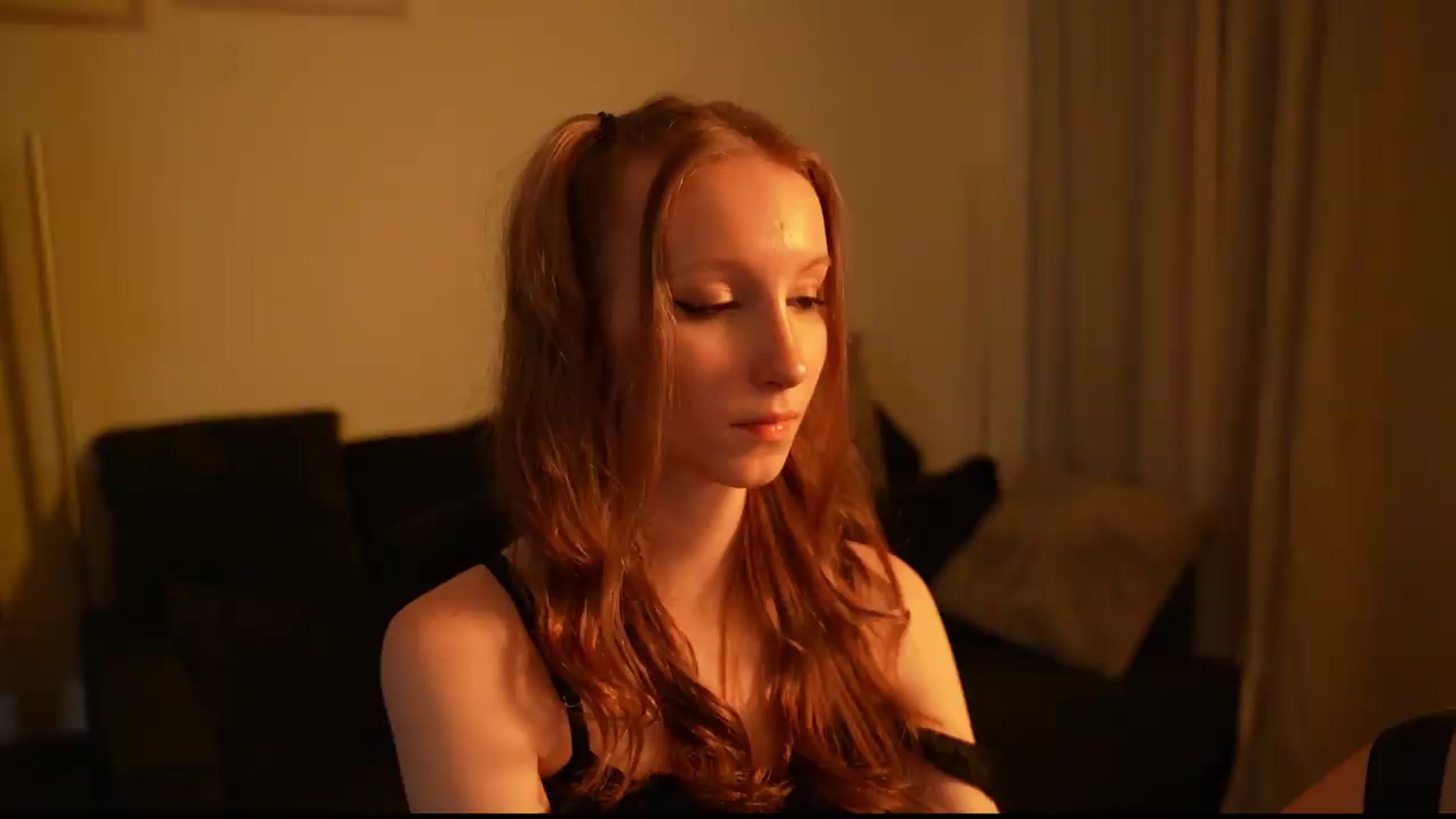 Gallery image thumbnail from Sw33t_g1rl's myfreecams stream on, 07/10/2026, 02:05 image 14 of 20