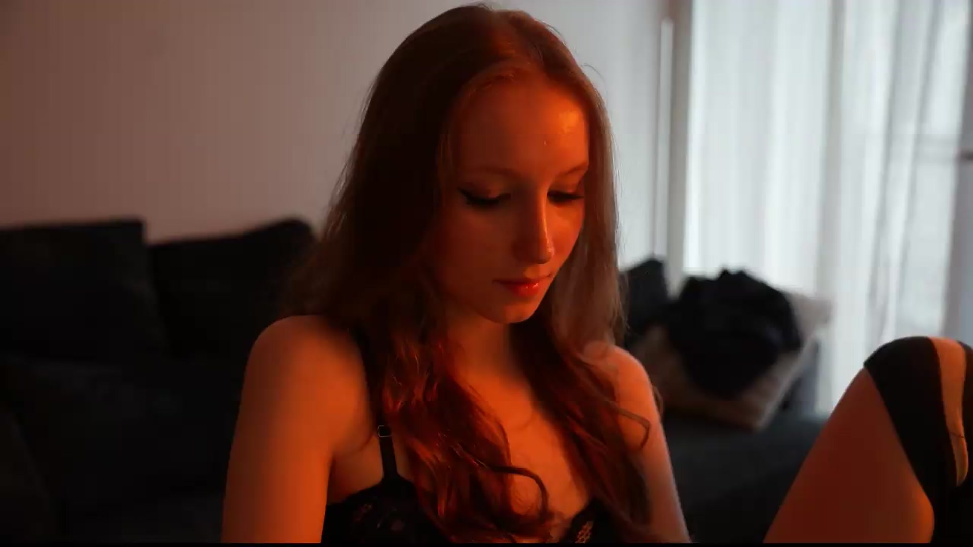 Gallery image thumbnail from Sw33t_g1rl's myfreecams stream on, 07/10/2026, 03:59 image 6 of 20