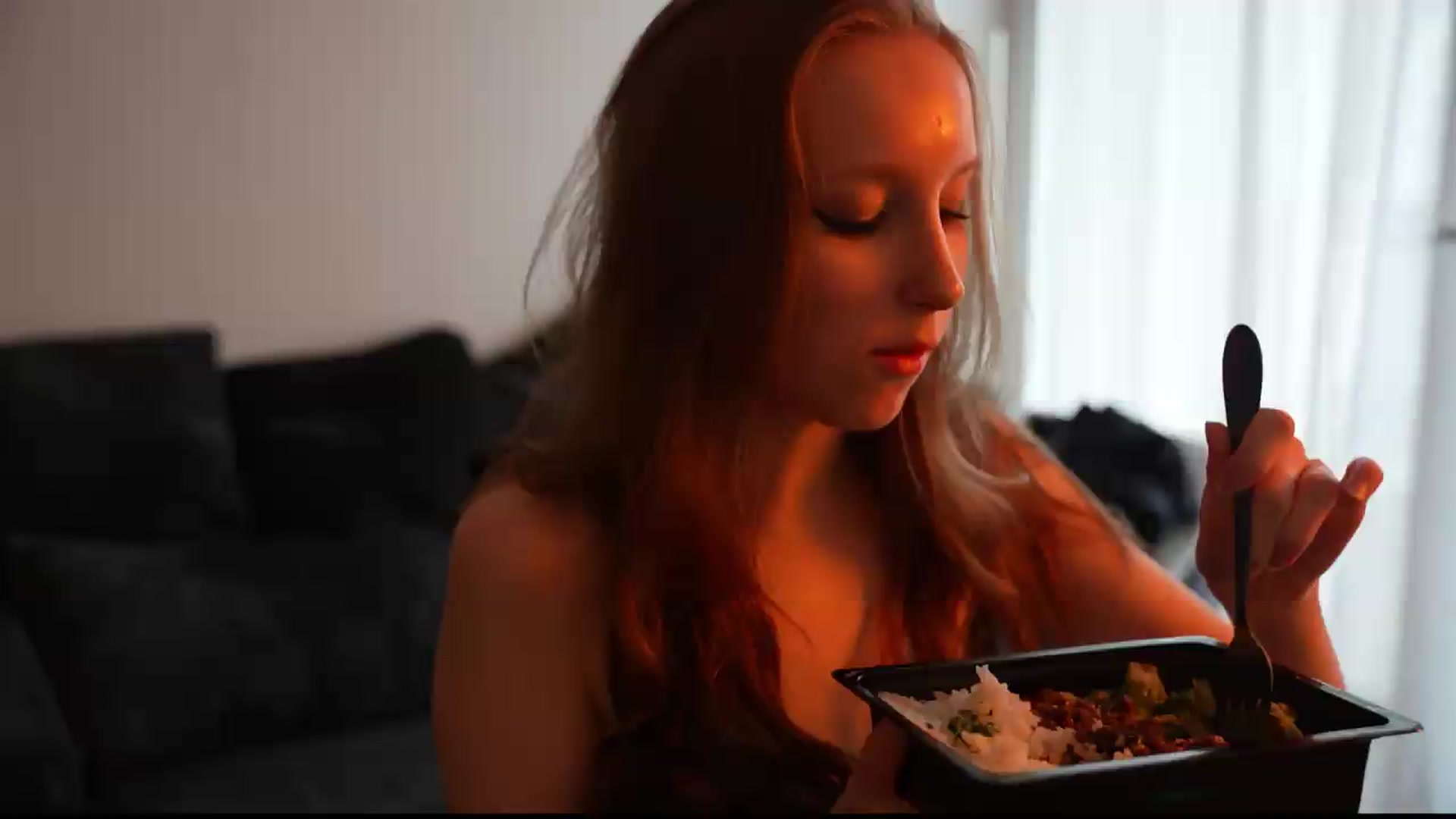 Gallery image thumbnail from Sw33t_g1rl's myfreecams stream on, 07/10/2026, 03:59 image 20 of 20