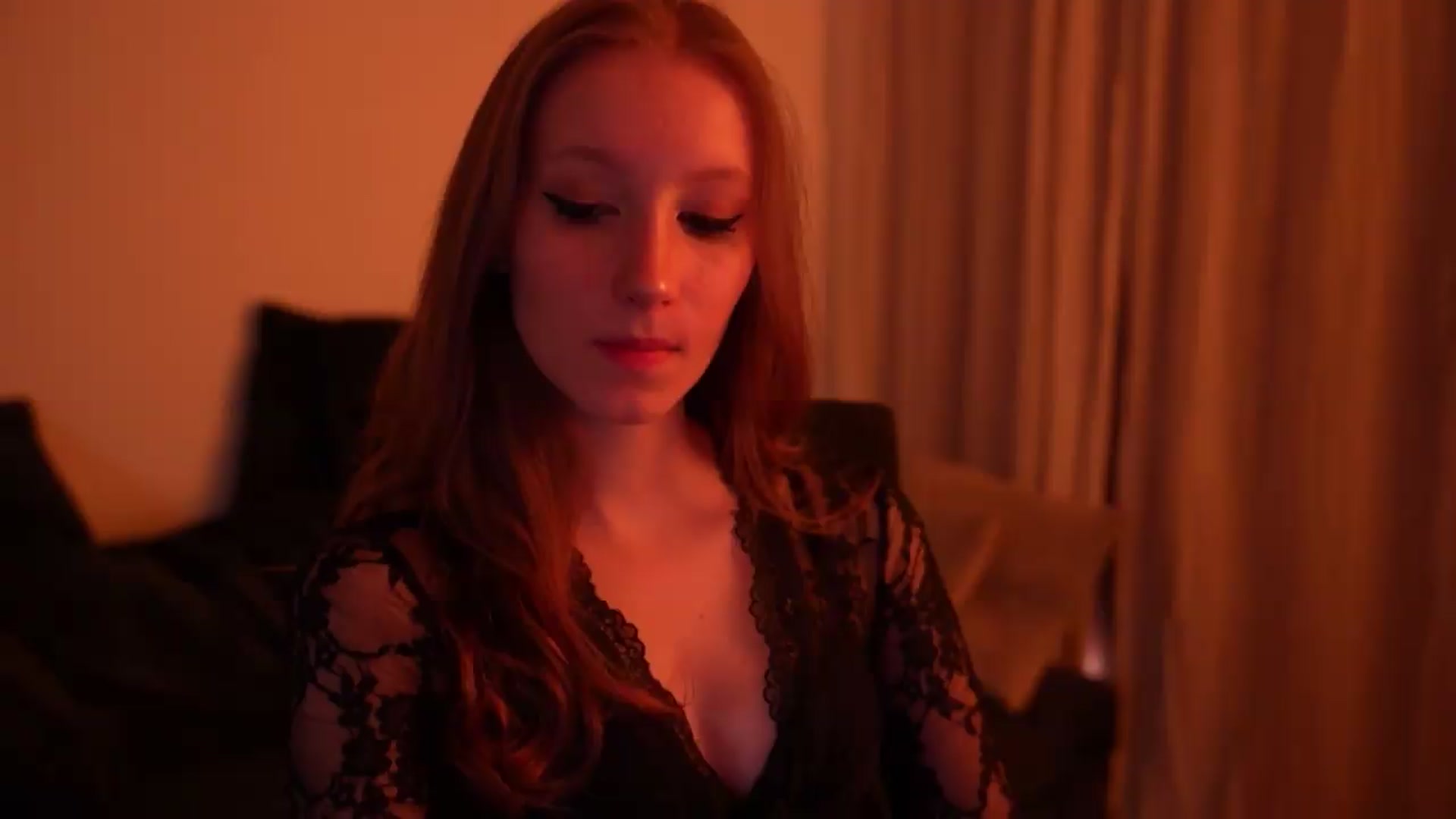 Gallery image thumbnail from Sw33t_g1rl's myfreecams stream on, 07/10/2026, 22:29 image 4 of 20