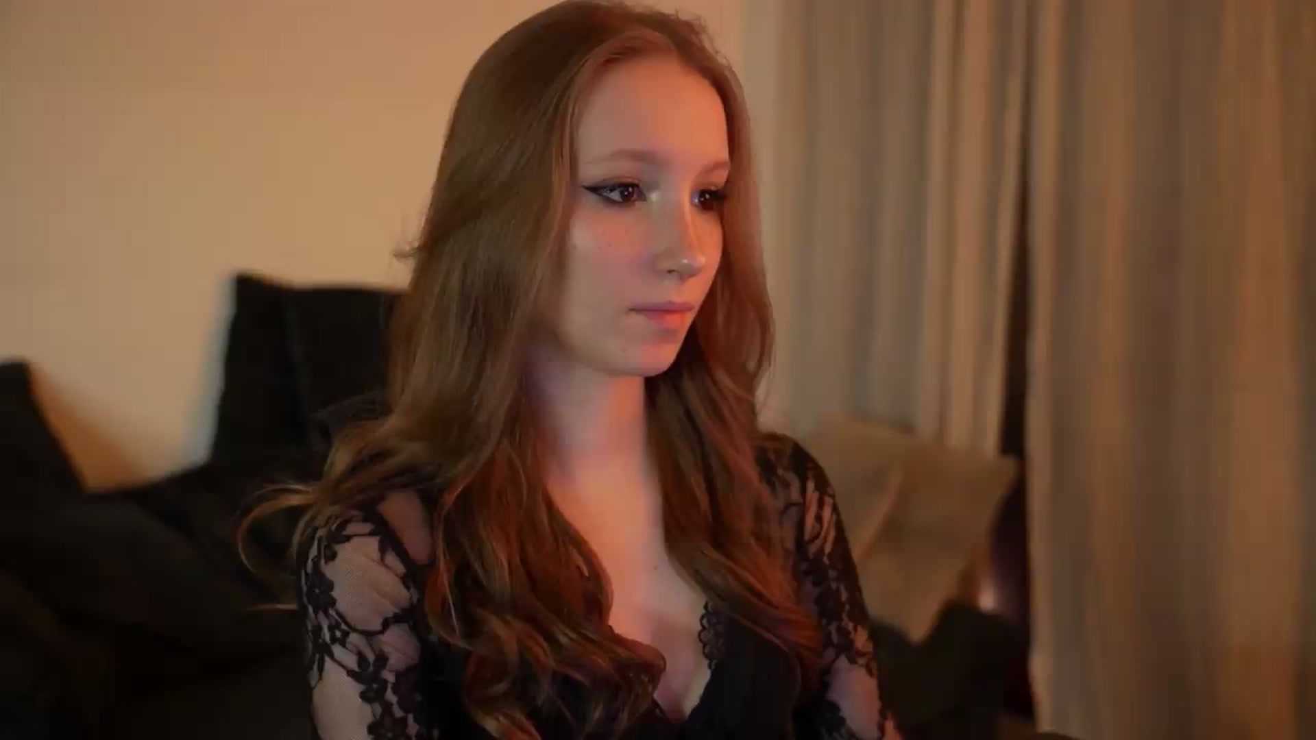 Gallery image thumbnail from Sw33t_g1rl's myfreecams stream on, 07/10/2026, 22:29 image 10 of 20