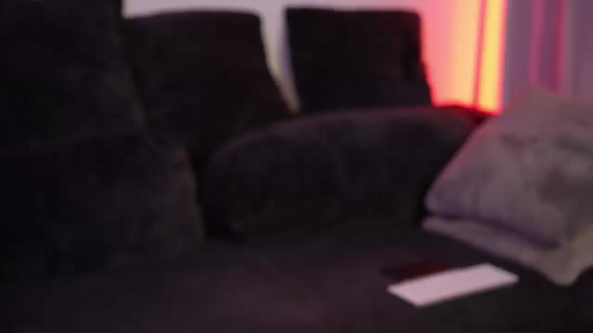 Gallery image thumbnail from Sw33t_g1rl's myfreecams stream on, 07/17/2026, 21:04 image 14 of 20